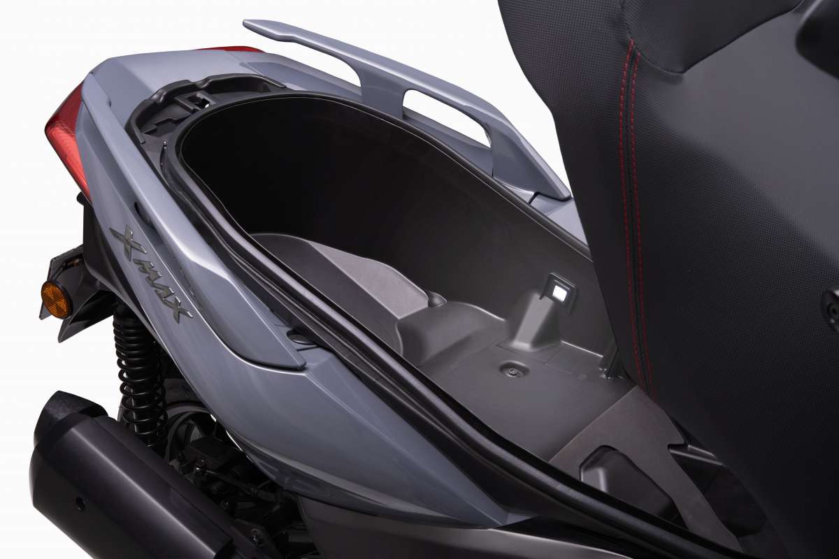 Yamaha X-Max 250 2022 cập bến ĐNÁ, giá từ 5.230 USD 2022-Yamaha-X-Max-250 (1).jpg