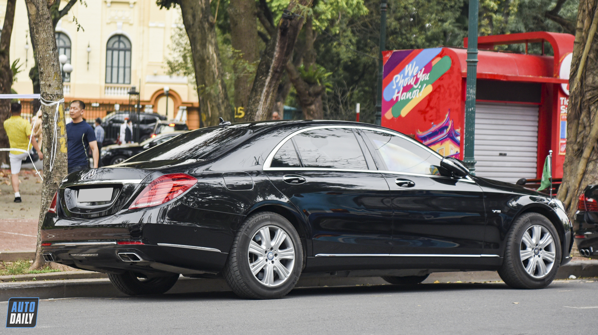 Mercedes-Benz S600 Guard - Sedan hạng sang chống đạn độc nhất Việt Nam adt-1614.jpg