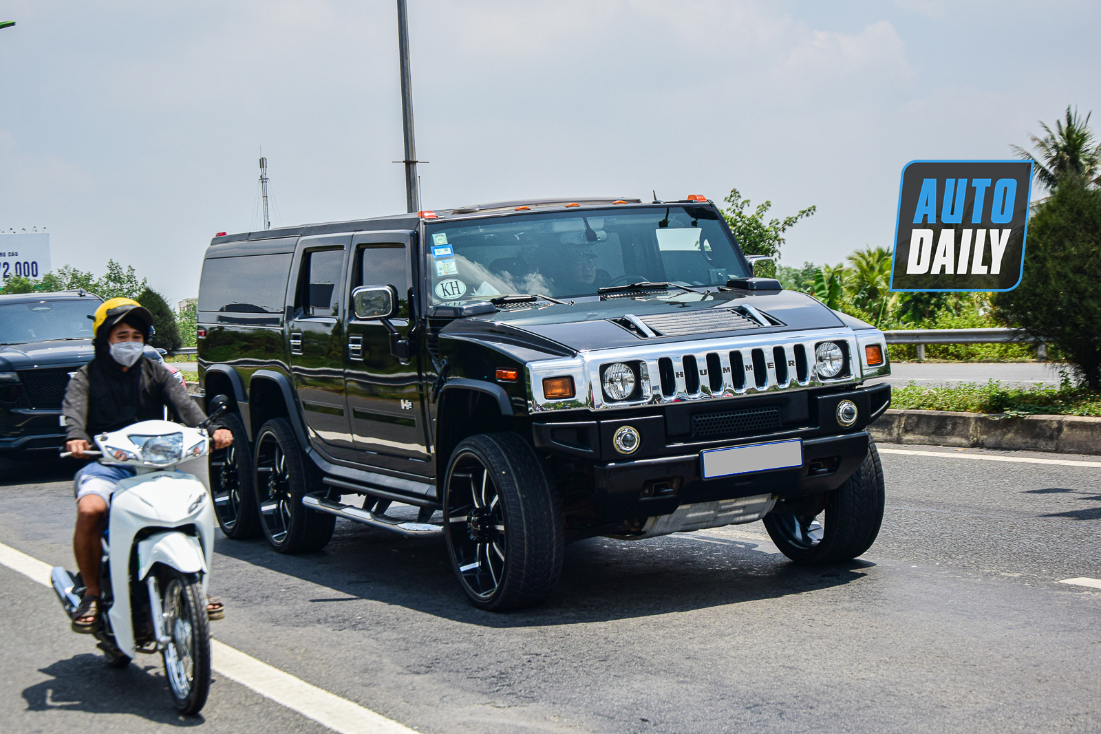 Hoàng Kim Khánh đem Koenigsegg Regera 200 tỷ về Cần Thơ cùng dàn xe trăm tỷ dan-xe-ve-can-tho-autodaily-18.JPG