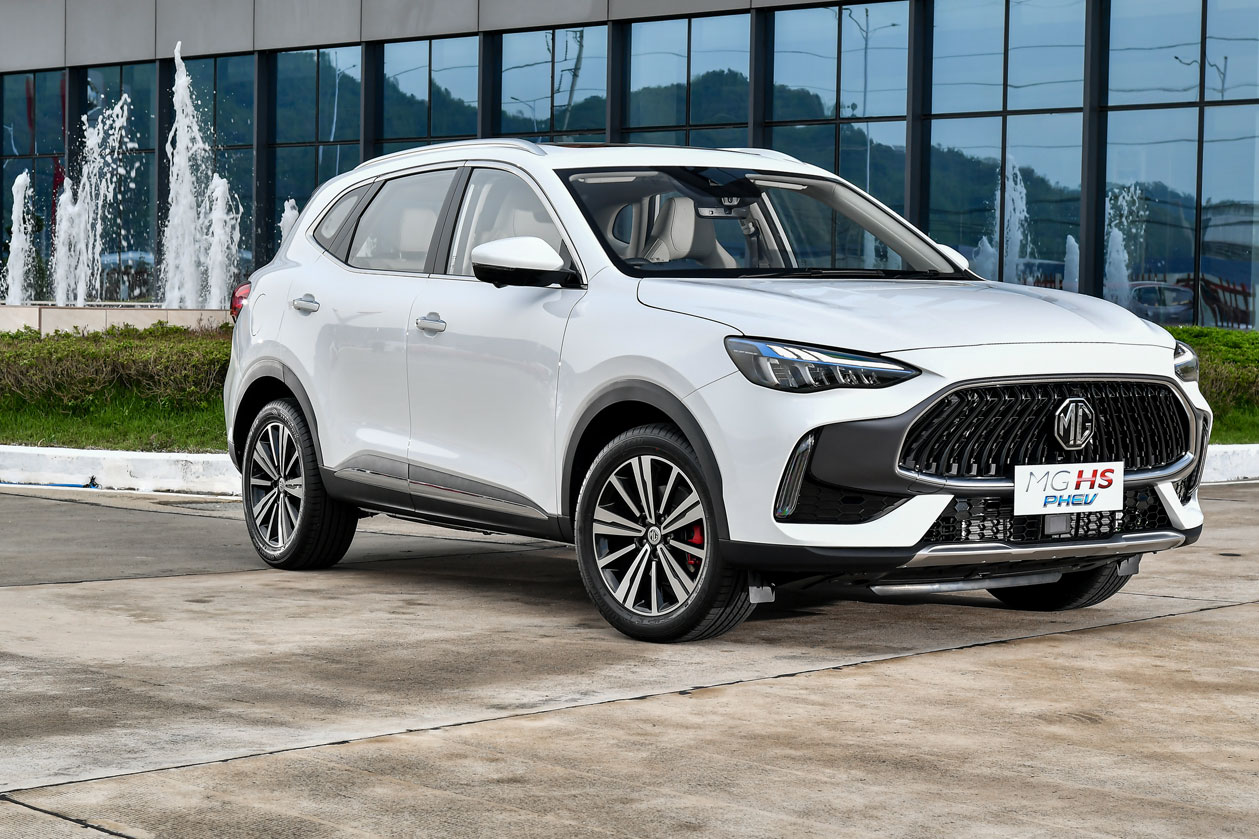 MG HS 2022 ra mắt, giá quy đổi từ 638 triệu đồng 49-mg-hs-ice-and-mg-hs-phev-2022my.jpeg