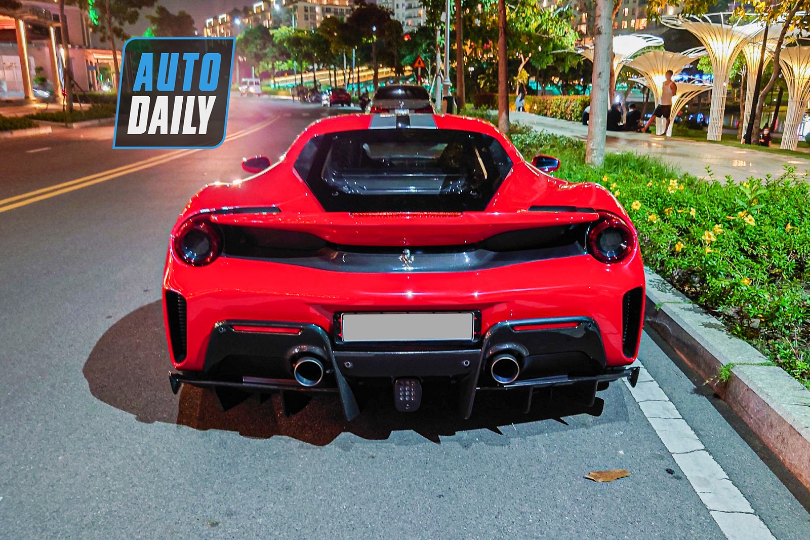 Ferrari 488 Pista Coupe độc nhất Việt Nam bất ngờ xuất hiện sau gần 1 năm về nước ferrari-488-pista-coupe-autodaily-10.JPG