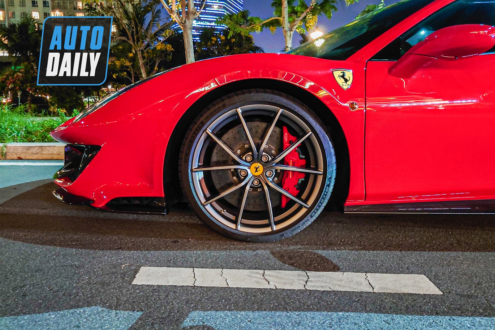 Ferrari 488 Pista Coupe độc nhất Việt Nam bất ngờ xuất hiện sau gần 1 năm về nước ferrari-488-pista-coupe-autodaily-9.JPG