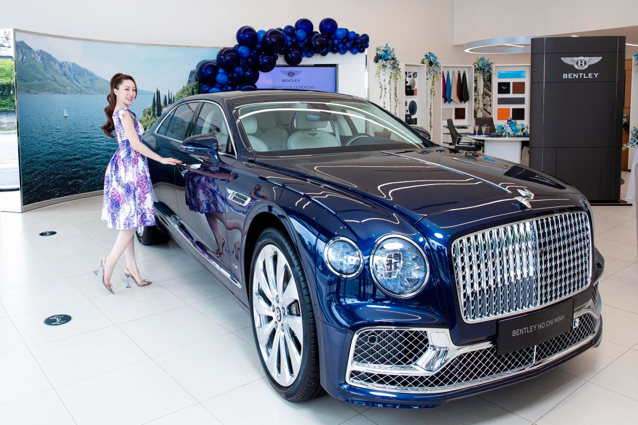 Diễn viên Chi Bảo tậu Bentley Flying Spur V8 tặng vợ bentley-7.jpg