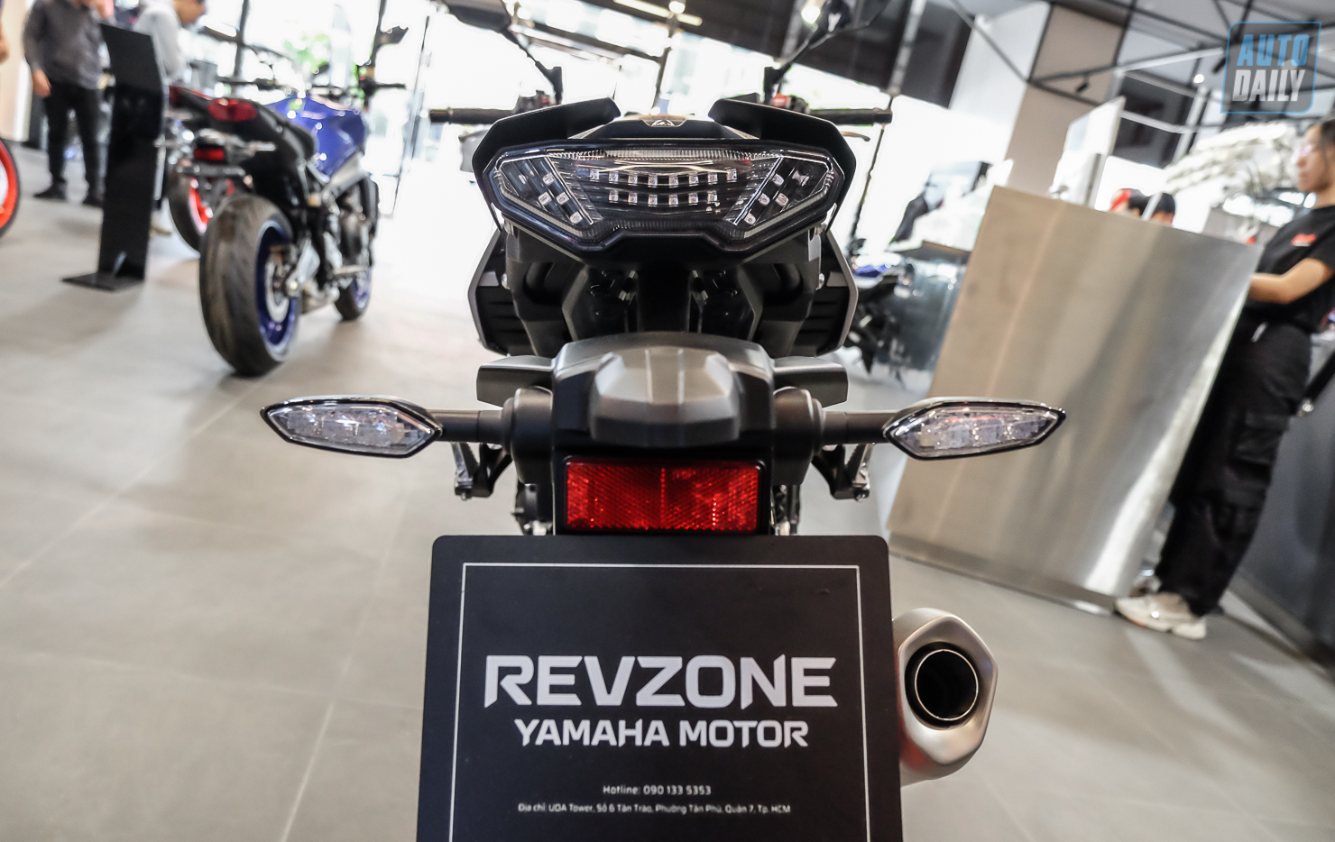 Với giá bán hơn 460 triệu đồng, Yamaha MT-10 2021 có gì hấp dẫn người mua? Yamaha MT-10 (14).jpg