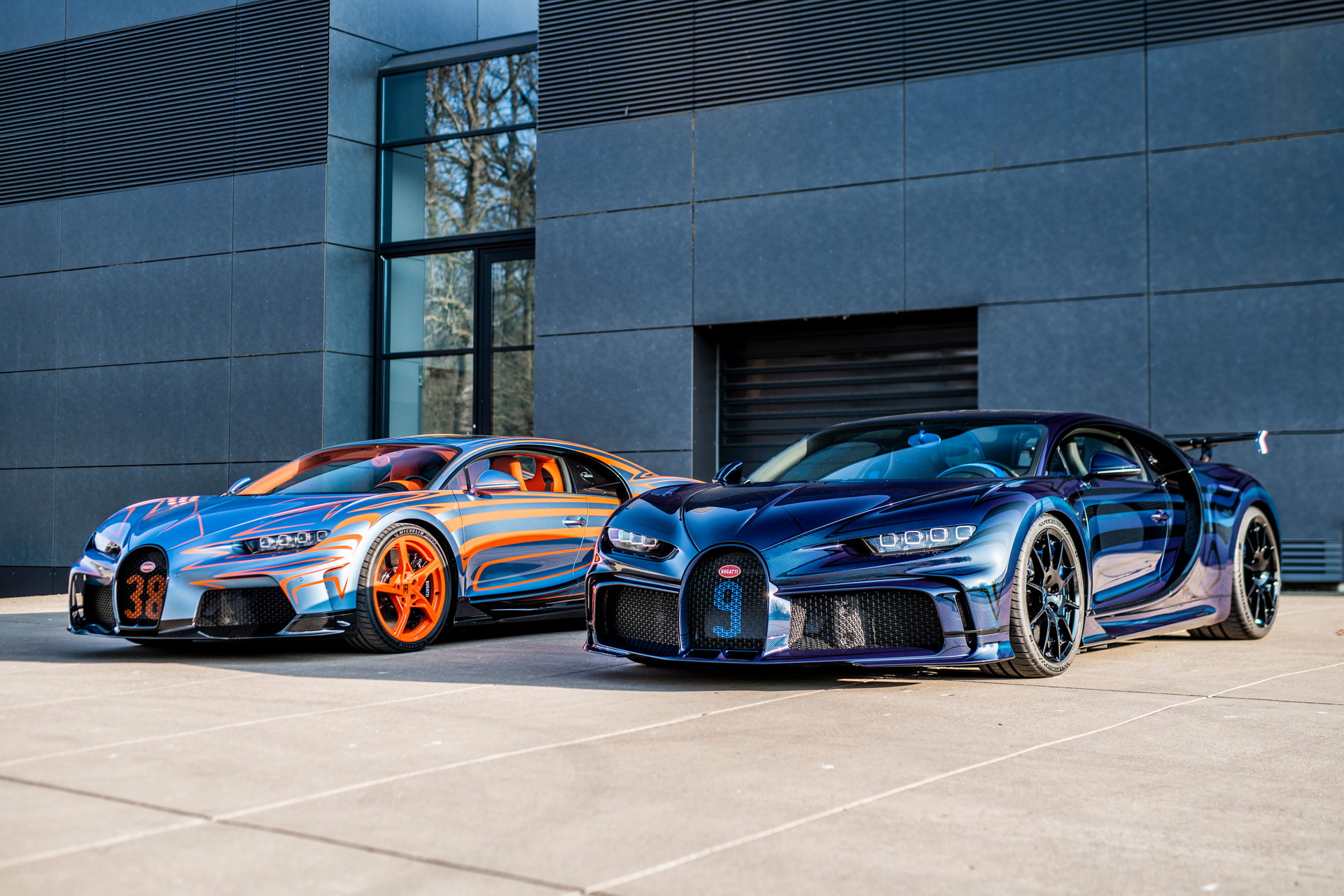 Cặp đôi Bugatti Chiron sở hữu màu sơn cá nhân hoá mất 5 tuần để hoàn thiện bugatti-chiron-vagues-de-lumiere-3.jpg