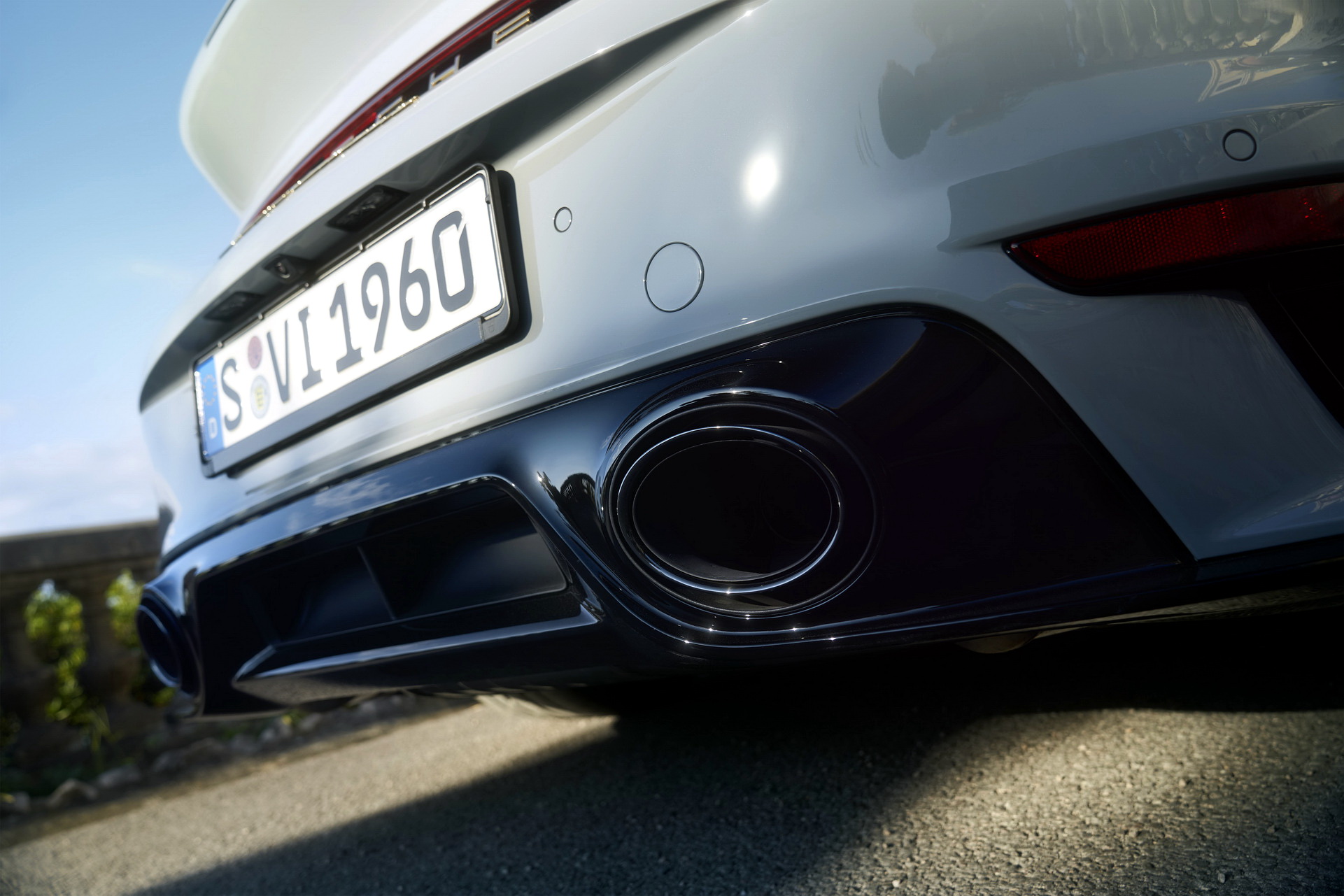 Porsche 911 Sport Classic 2023 ra mắt, số sàn, sản xuất giới hạn 1.250 chiếc porsche-911-sport-classic-2.jpeg
