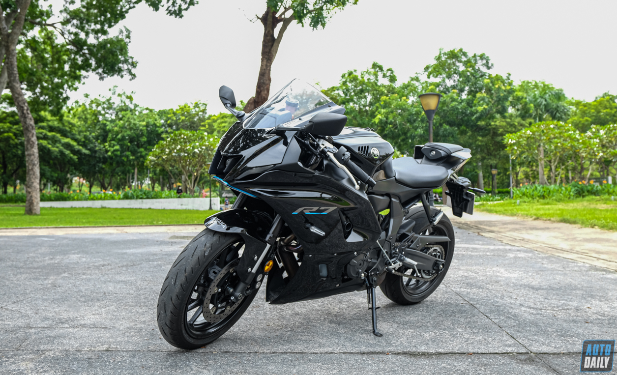 Revzone Yamaha Motor tổ chức chương trình lái thử xe mô tô PKL tại Sài Gòn Yamaha YZF-R7.jpg