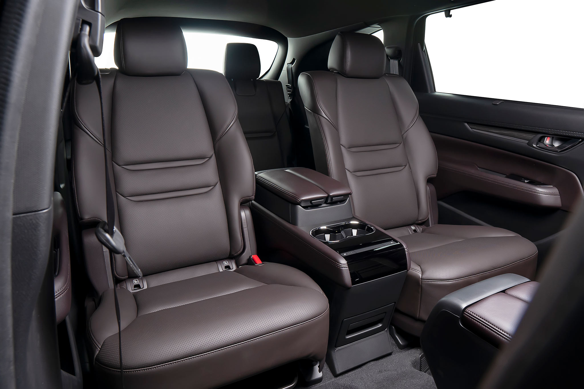 Bộ tứ Mazda CX: Chinh phục khách hàng yêu thích thiết kế và công nghệ hang-ghe-2-phien-ban-6-cho.jpg
