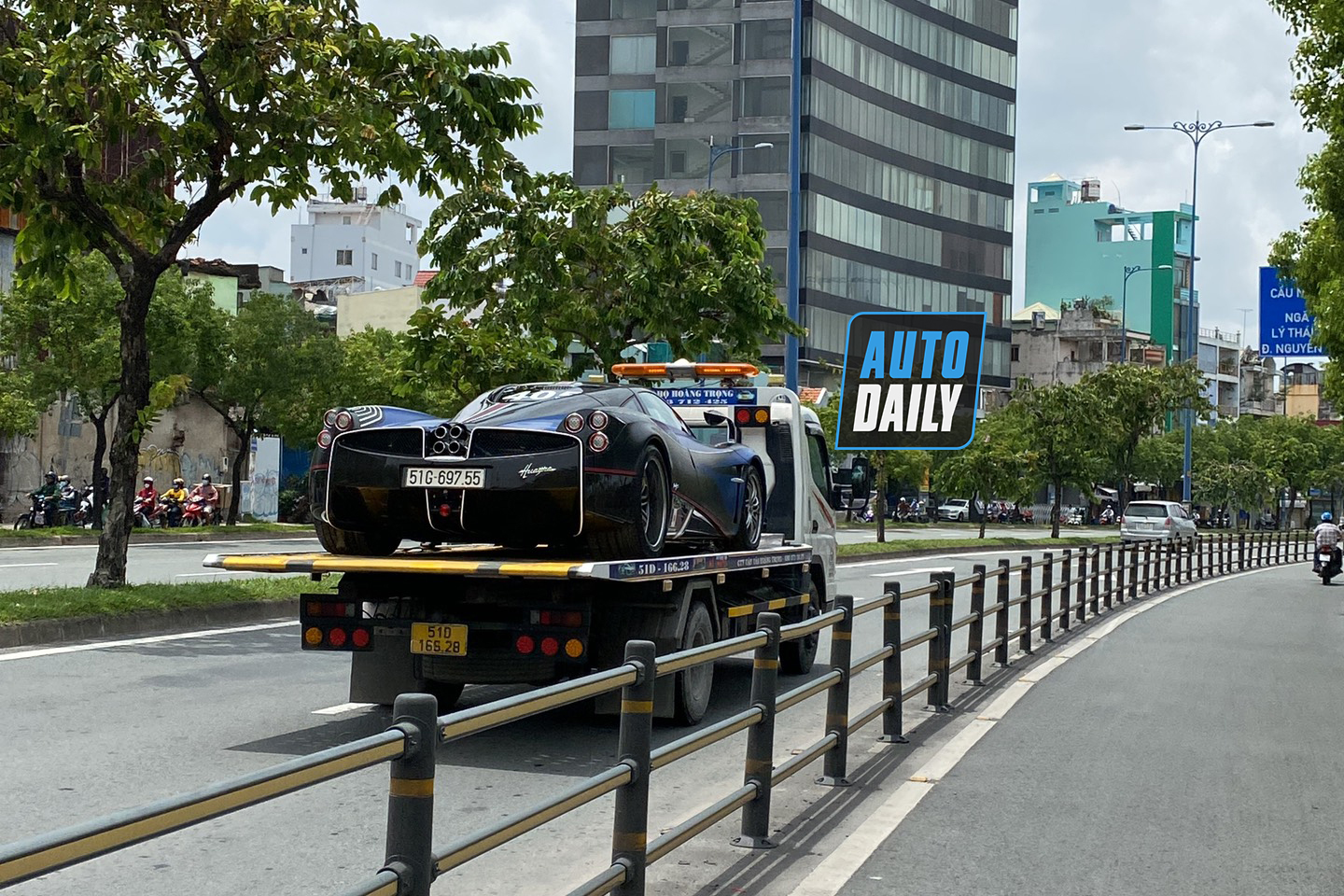 Pagani Huayra gần trăm tỷ của Minh Nhựa xuất hiện với diện mạo mới pagani-huayra-minh-nhua-autodaily-1.jpg