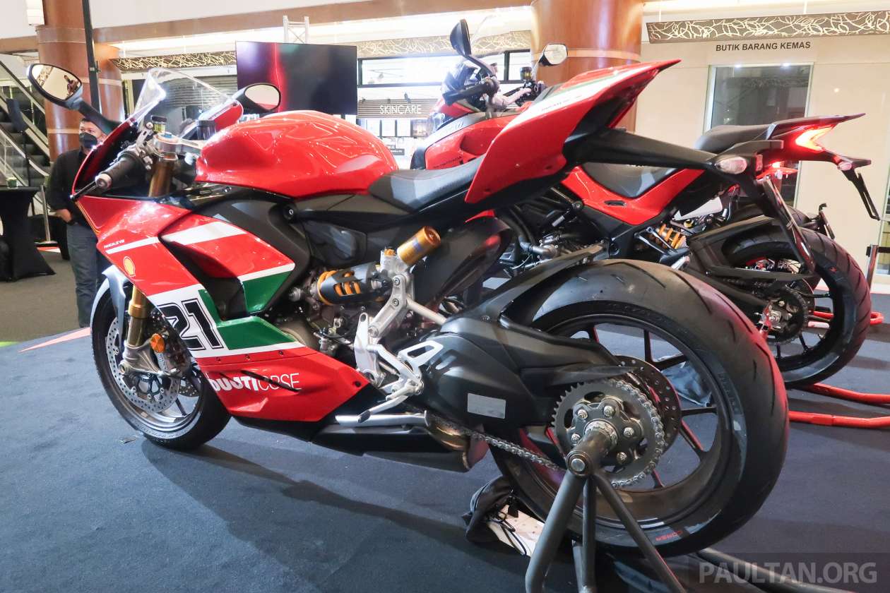Ducati Panigale V2 2022 phiên bản kỷ niệm có giá từ 31.100 USD tại ĐNÁ Ducati-Panigale-V2-Troy-Bayliss-2022 (9).jpg