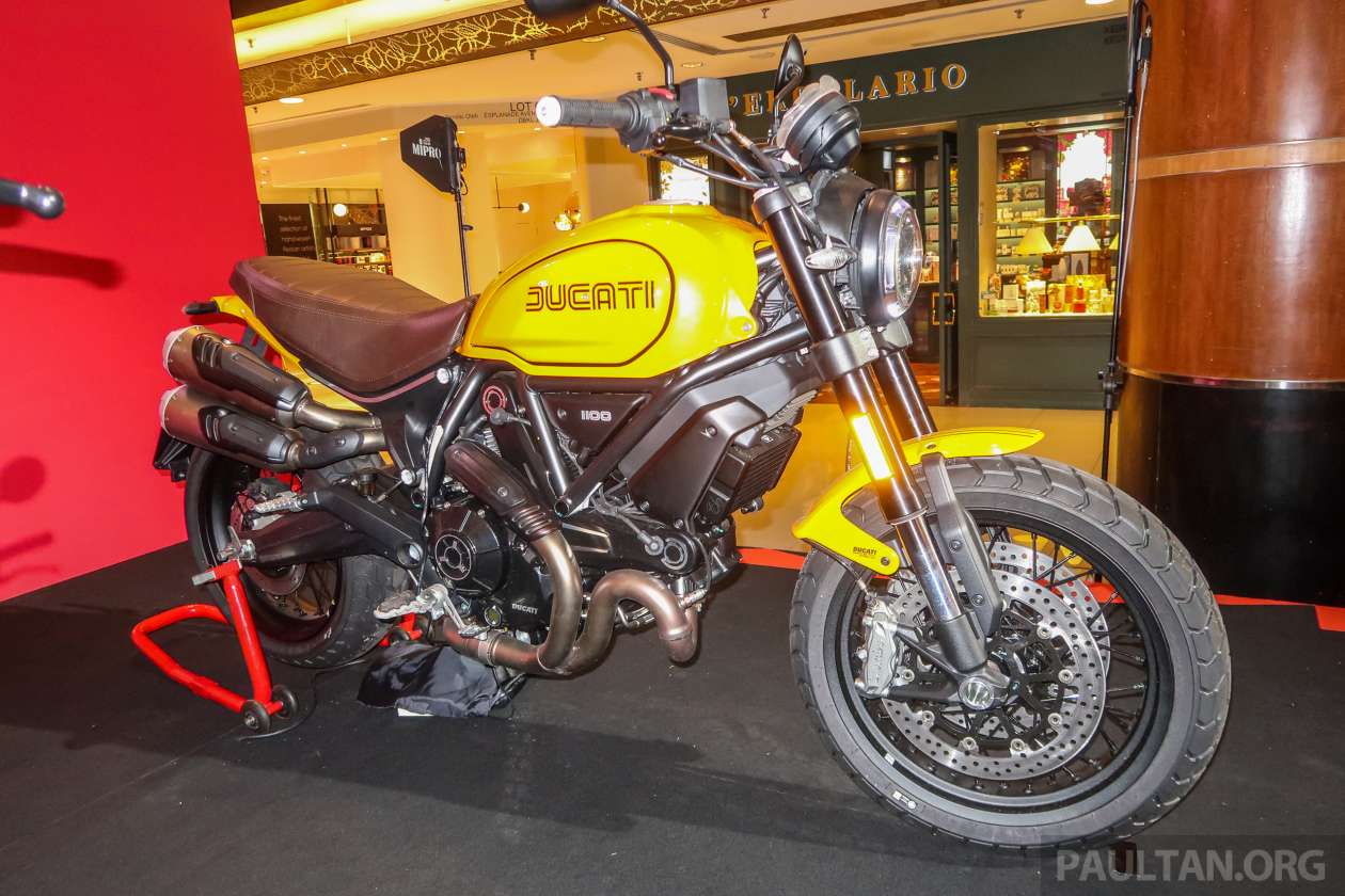Ducati-Scrambler-1100-Tribute-2022%20%282%29.jpg