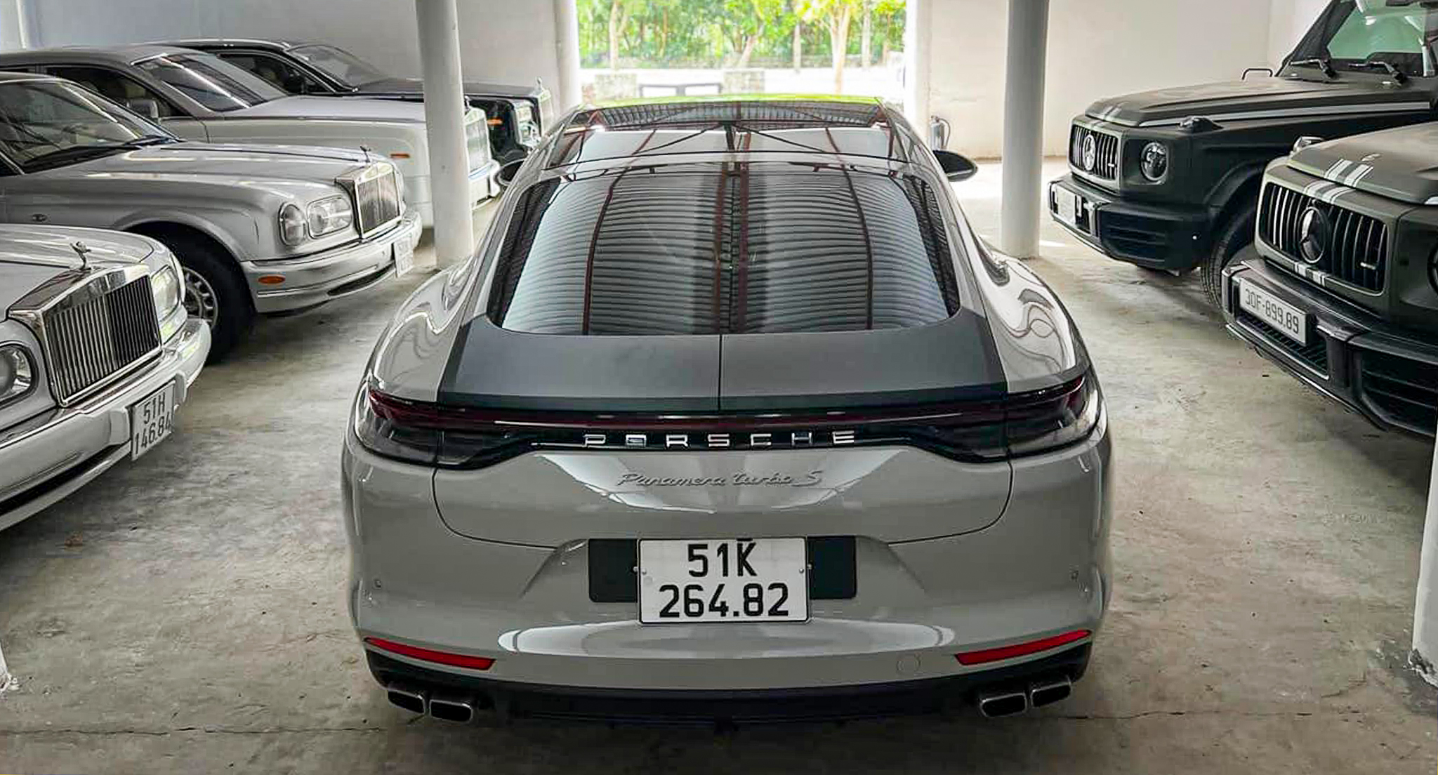Porsche Panamera Turbo S 2022 độc nhất Việt Nam về tay ông Đặng Lê Nguyên Vũ