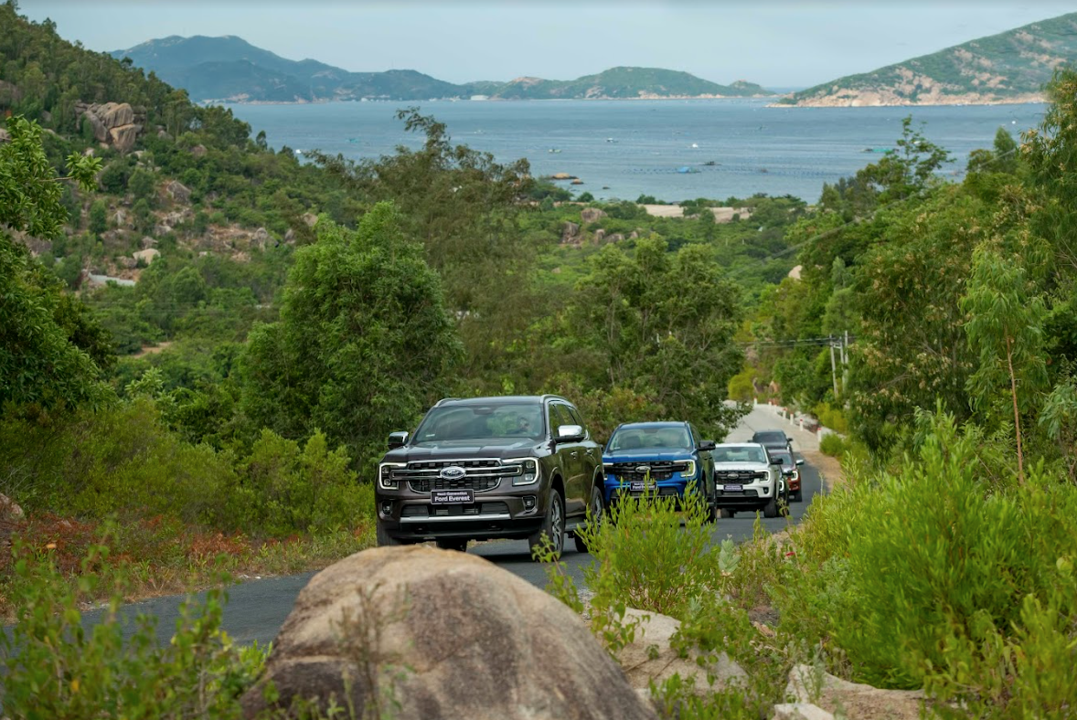 ford-everest-2023-5.png