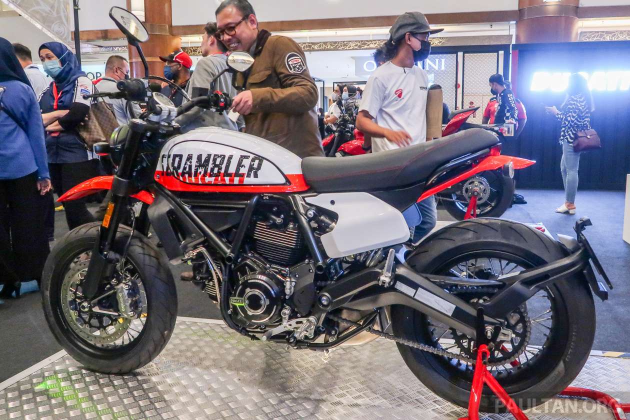 Ducati Scrambler Urban Motard sắp về Việt Nam, giá không dưới 400 triệu Ducati-Scrambler-Urban-Motard-2022 (13).jpg