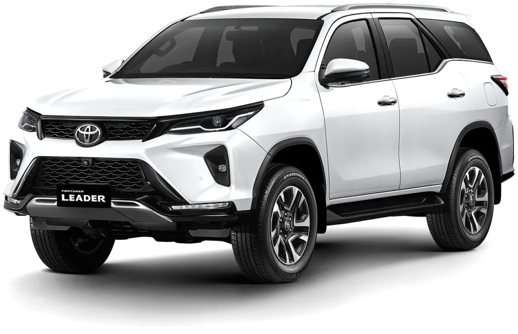 Toyota Fortuner 2023 ra mắt tại Thái Lan, giá quy đổi từ 885 triệu đồng toyota-fortuner-2022my-and-60-years-edition-02-1024x661.webp