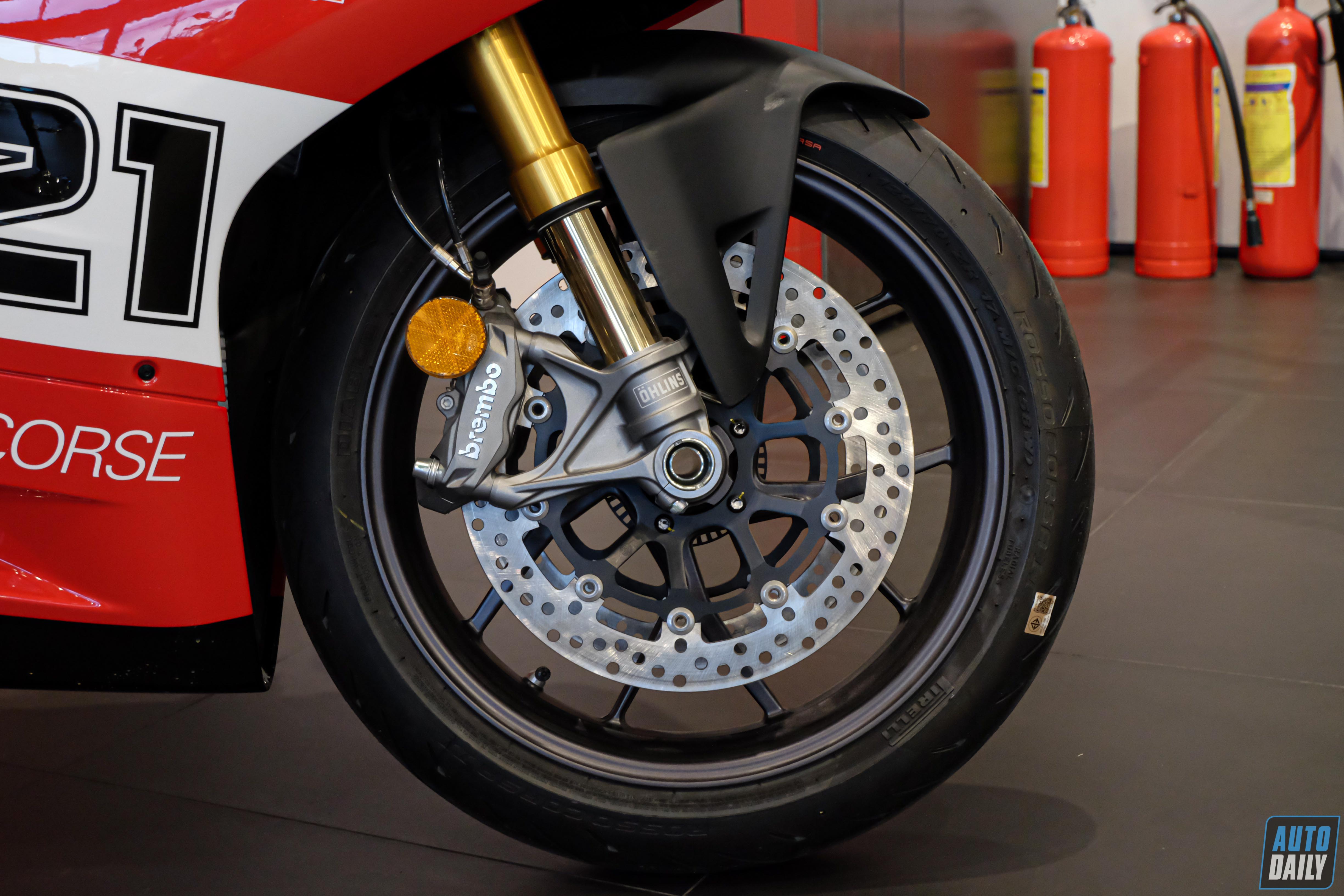 Ducati%20Panigale%20V2%20Bayliss%20(3).jpg