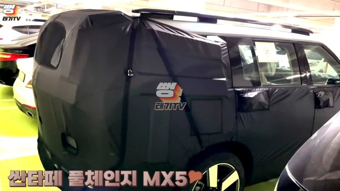 Hyundai Santa Fe thế hệ mới lần đầu lộ diện: Lột xác thiết kế, nhìn như Land Rover Defender santa-fe-mx5-5.jpg