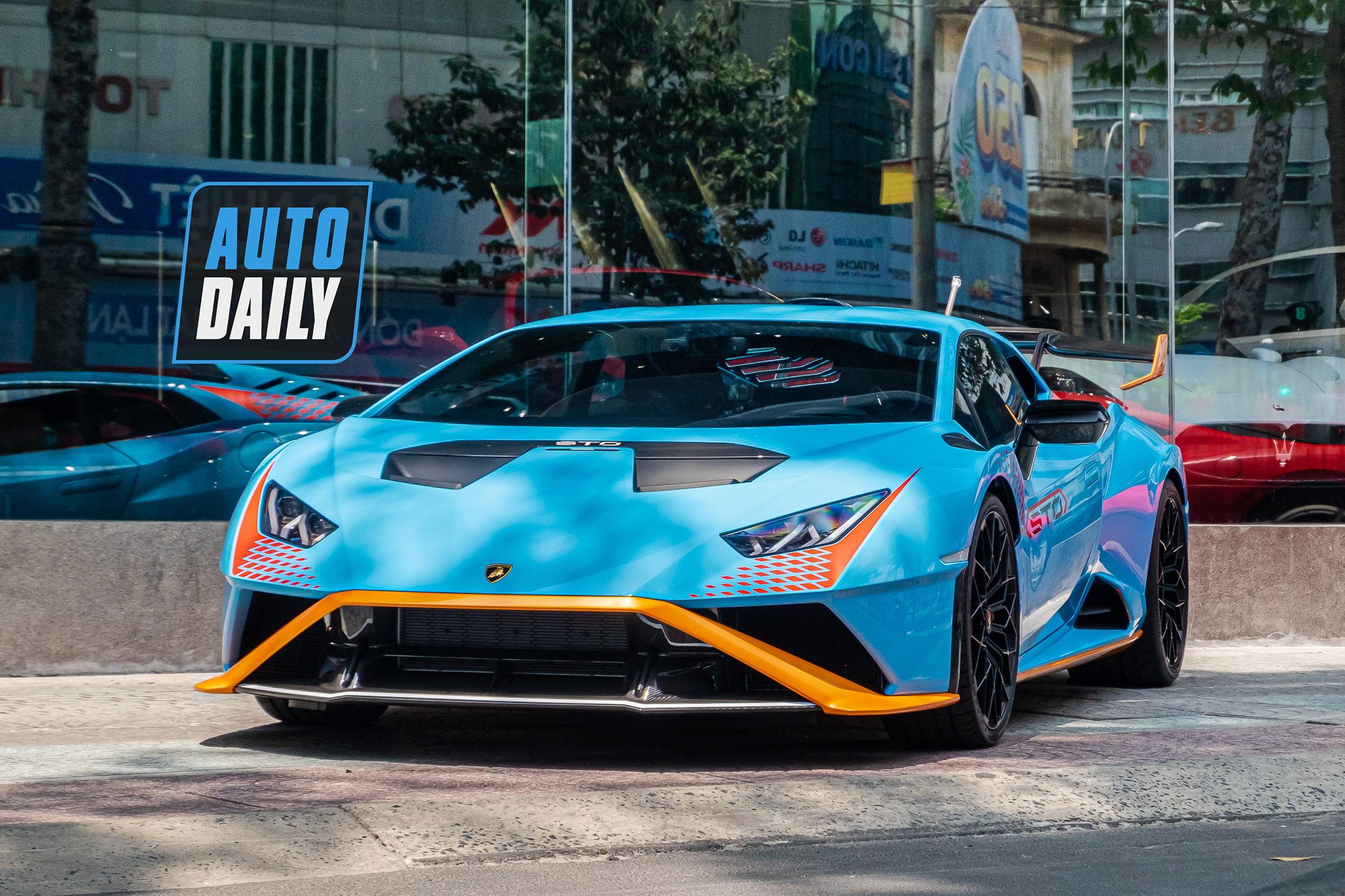 Chi tiết Lamborghini Huracan STO độc nhất Việt Nam, giá sau thuế trên 30 tỷ đồng lamborghini-huracan-sto-viet-nam-autodaily-19.JPG