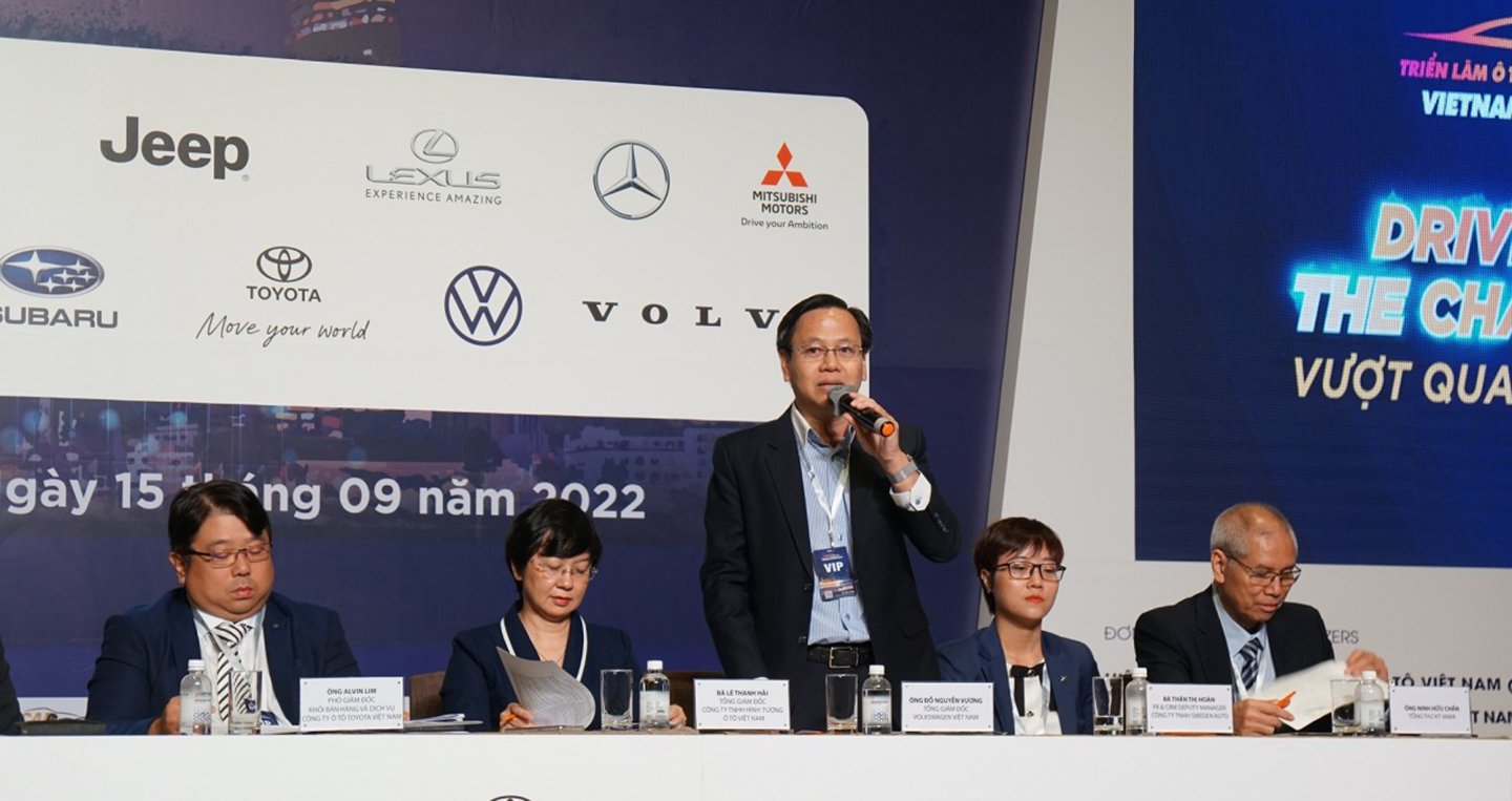 Volkswagen sẽ mang nhiều điều bất ngờ đến triển lãm VMS 2022 Tổng giám đốc Volkswagen Việt Nam - Ông Đỗ Nguyễn Vương (1).jpg