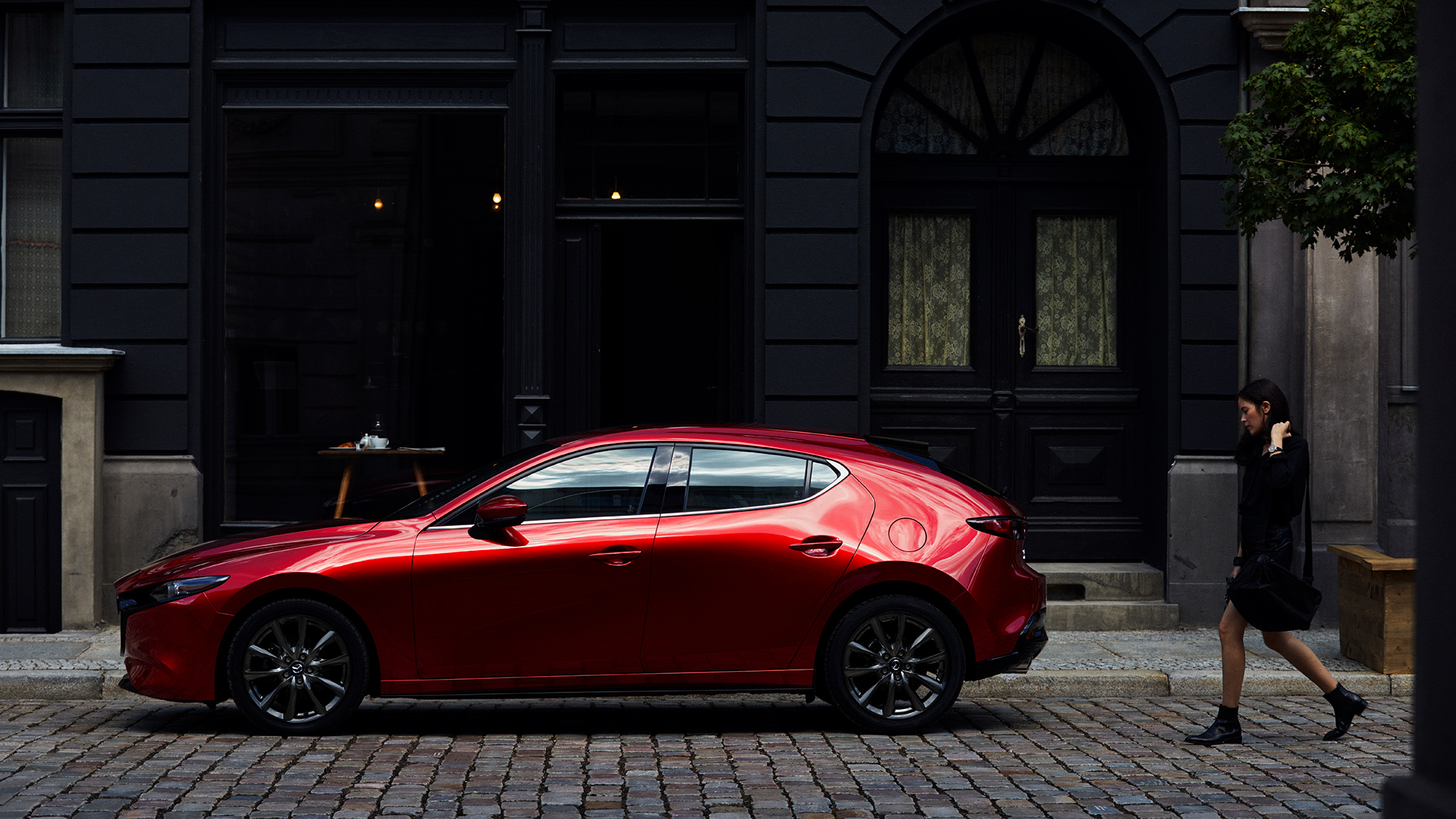 Mazda3 & Mazda CX-30: Sự kết hợp hoàn hảo giữa thiết kế và công nghệ mazda3-1.jpg