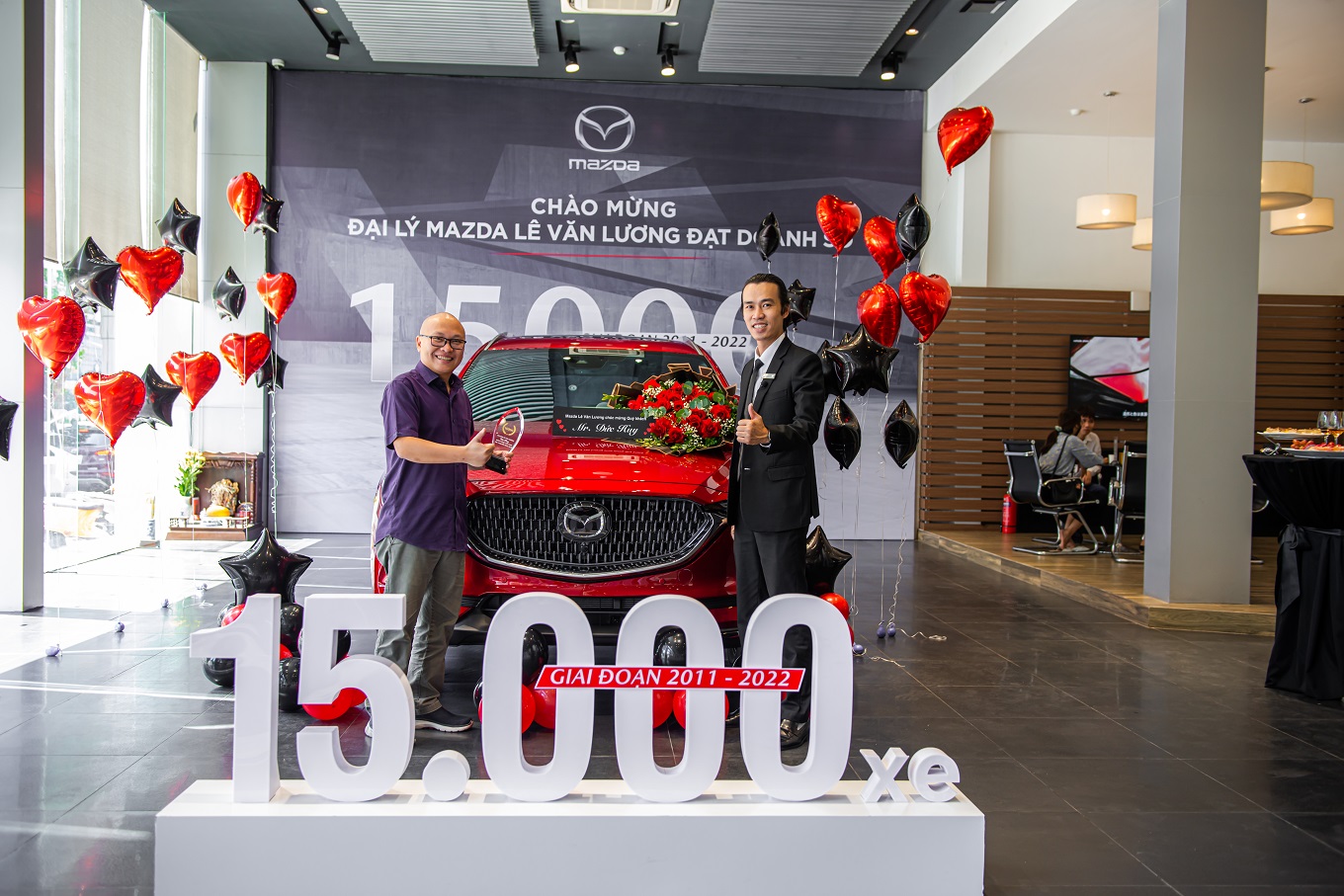 Mazda Lê Văn Lương cán mốc doanh số 15.000 xe