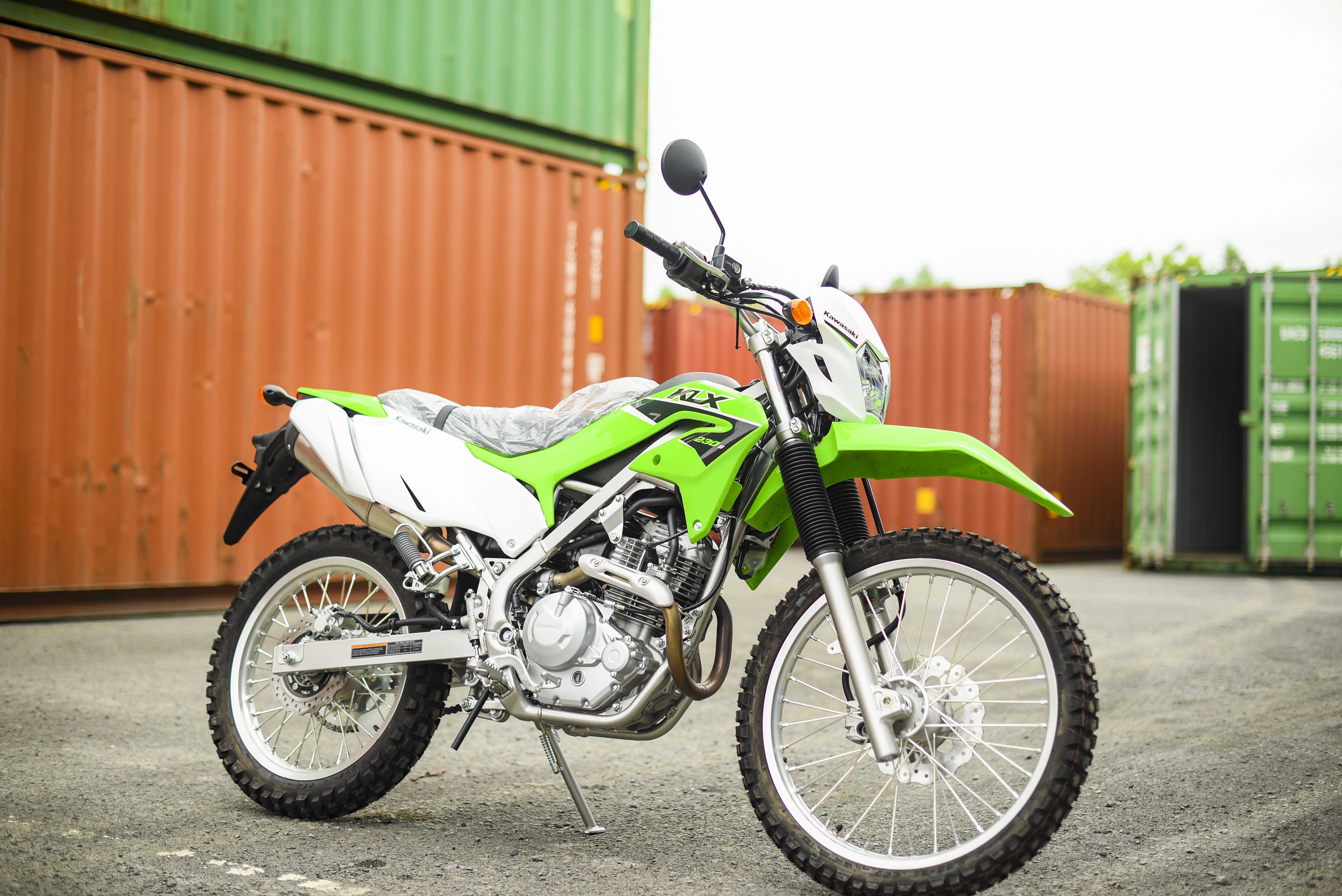 Kawasaki KLX230 hoàn toàn mới về Việt Nam, giá từ 145 triệu đồng Kawasaki KLX230S (2).JPG