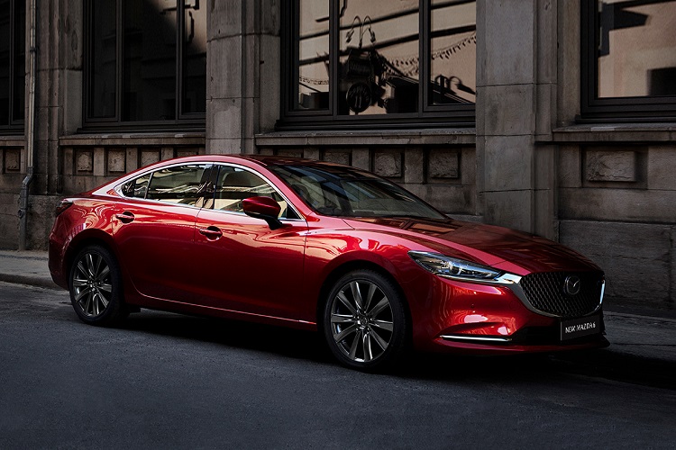 Tháng 10/2022: Mazda ưu đãi cực lớn, tương đương 100% phí trước bạ mazda6-.jpg