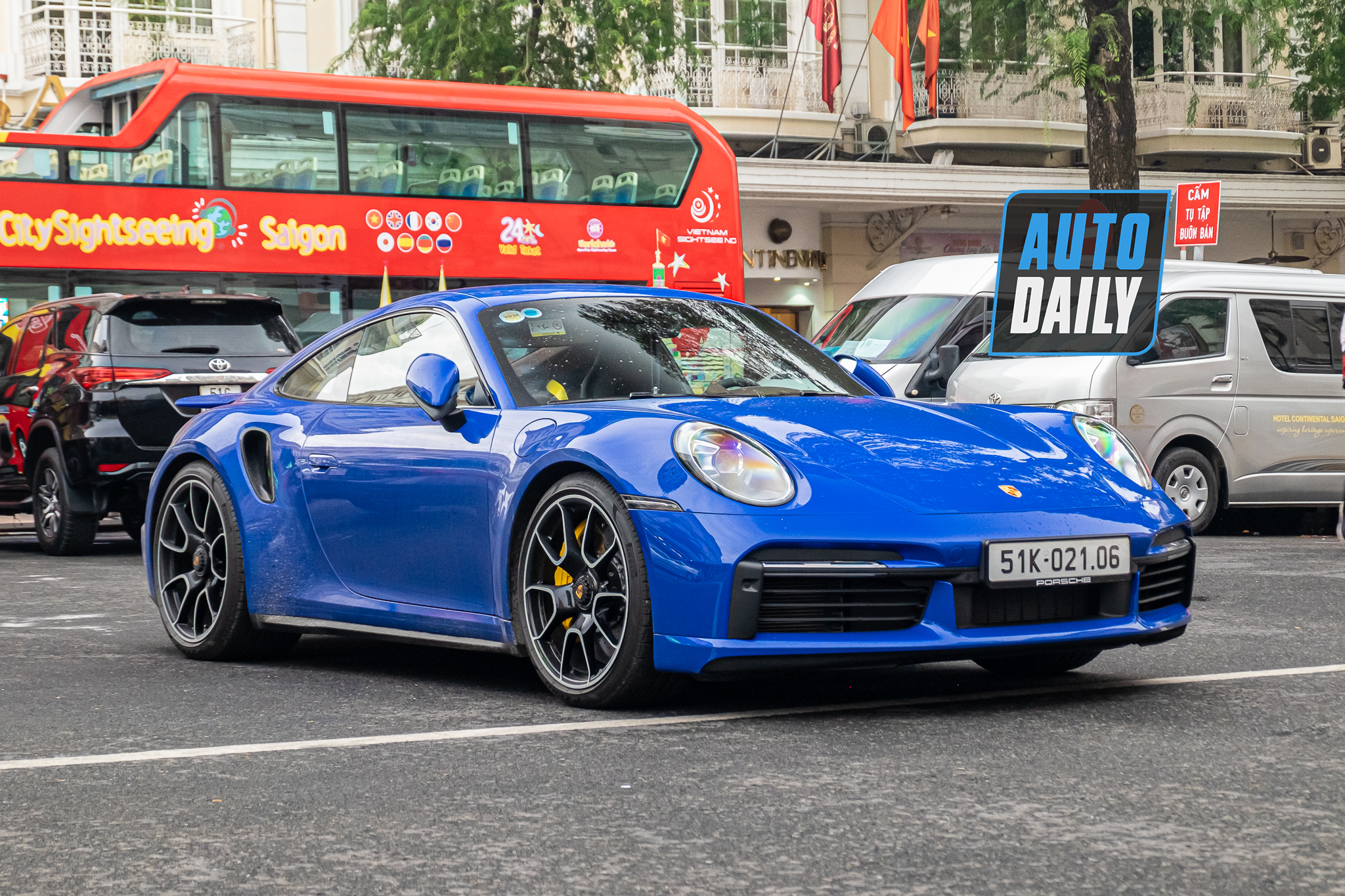 porsche-911-turbo-s-thu-hai-viet-nam-autodaily-1.JPG