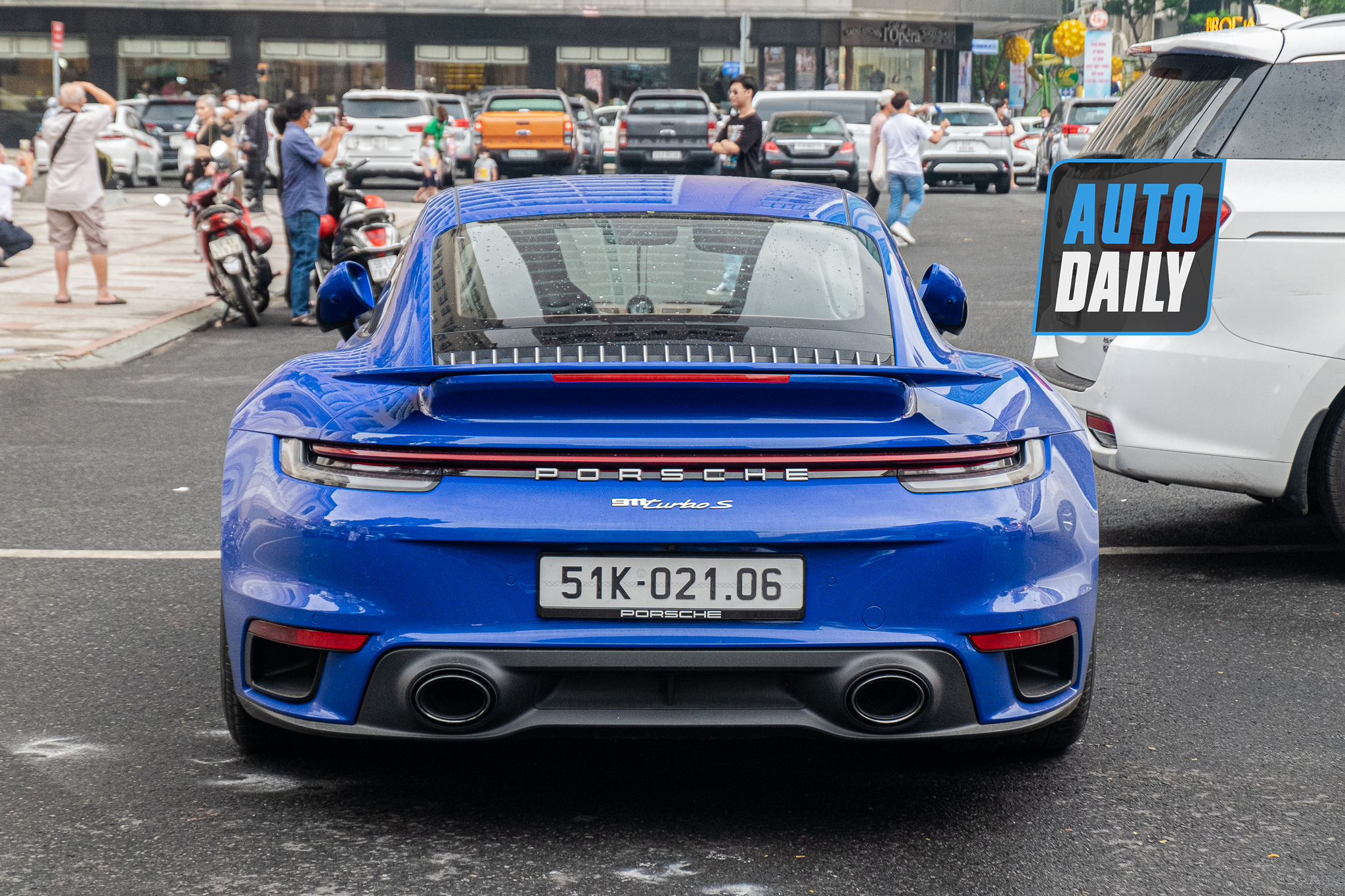 porsche-911-turbo-s-thu-hai-viet-nam-autodaily-5.JPG