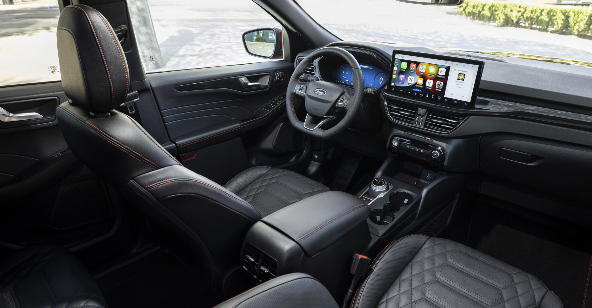 Ford Escape 2023 ra mắt với diện mạo mới hấp dẫn hơn, giá từ 28.995 USD 2023-ford-escape-facelift-18.jpg