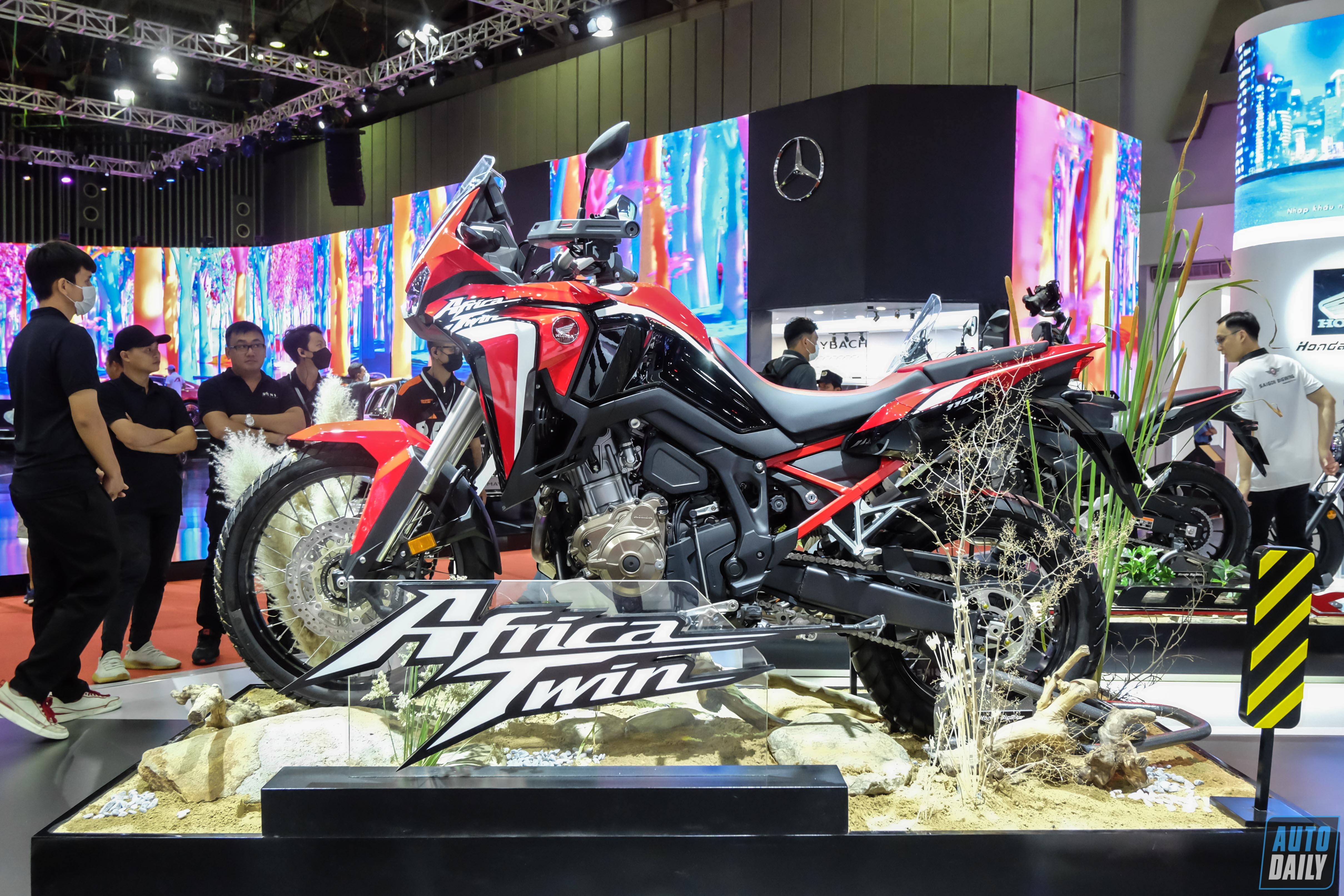 Khám phá dàn xe mô tô duy nhất trong khuôn khổ Vietnam Motor Show 2022 Honda Africa Twin.jpg