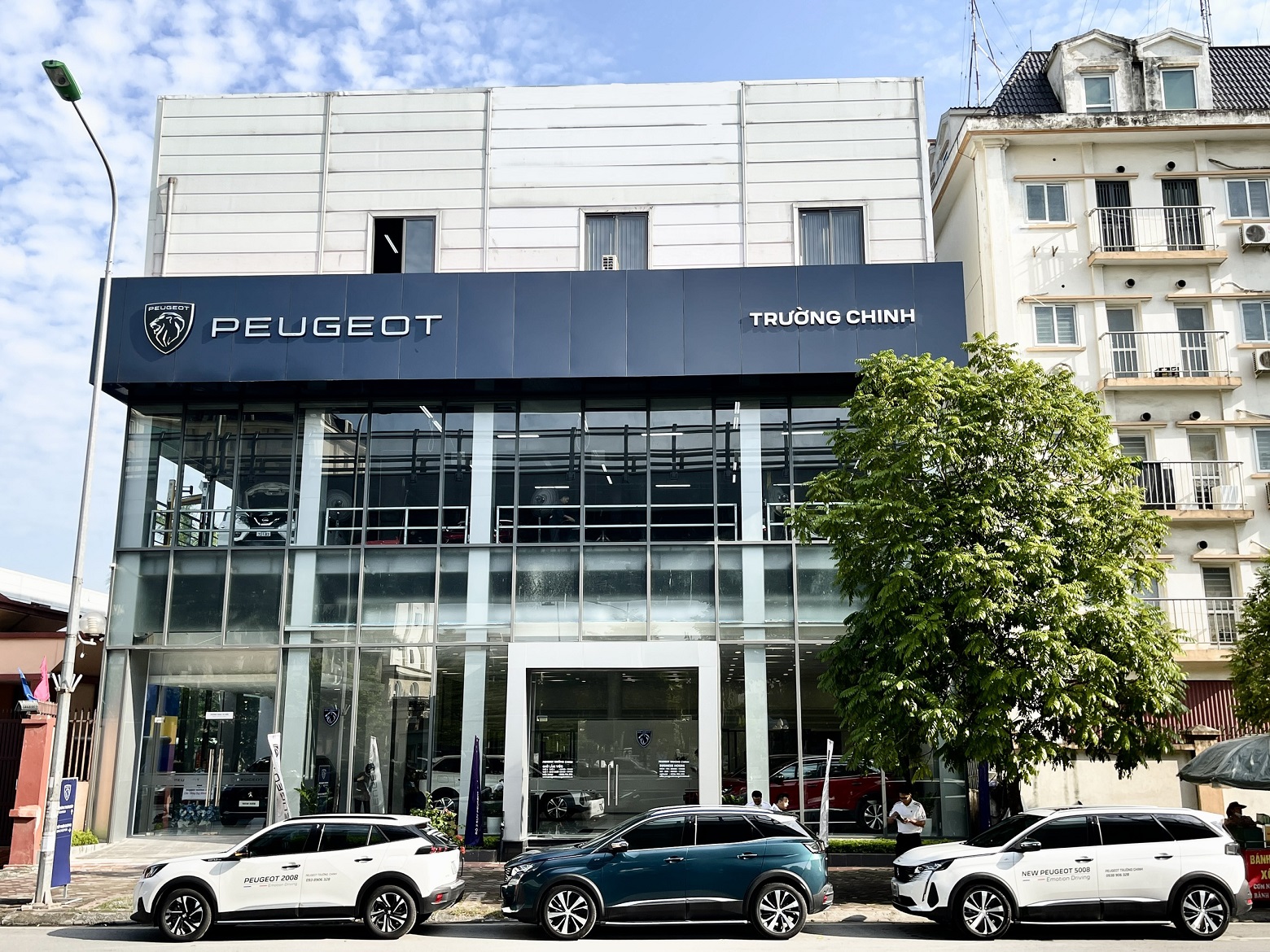 Peugeot chính thức có showroom đạt chuẩn 3S thứ 6 tại Hà Nội