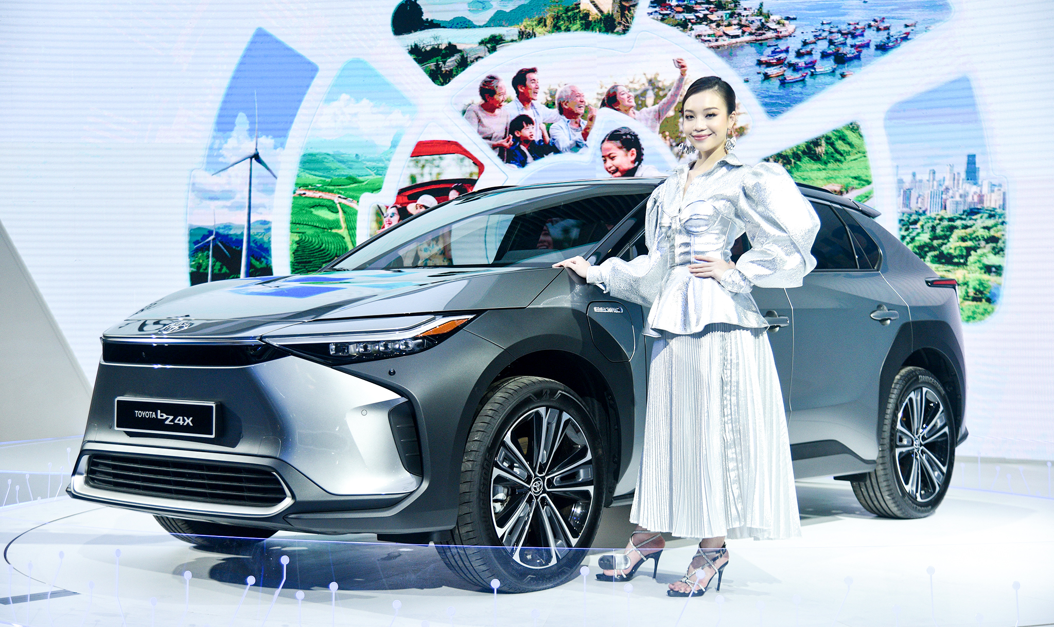 Gian hàng của Toyota tại VMS 2022 có gì thú vị thu hút khách hàng trẻ?