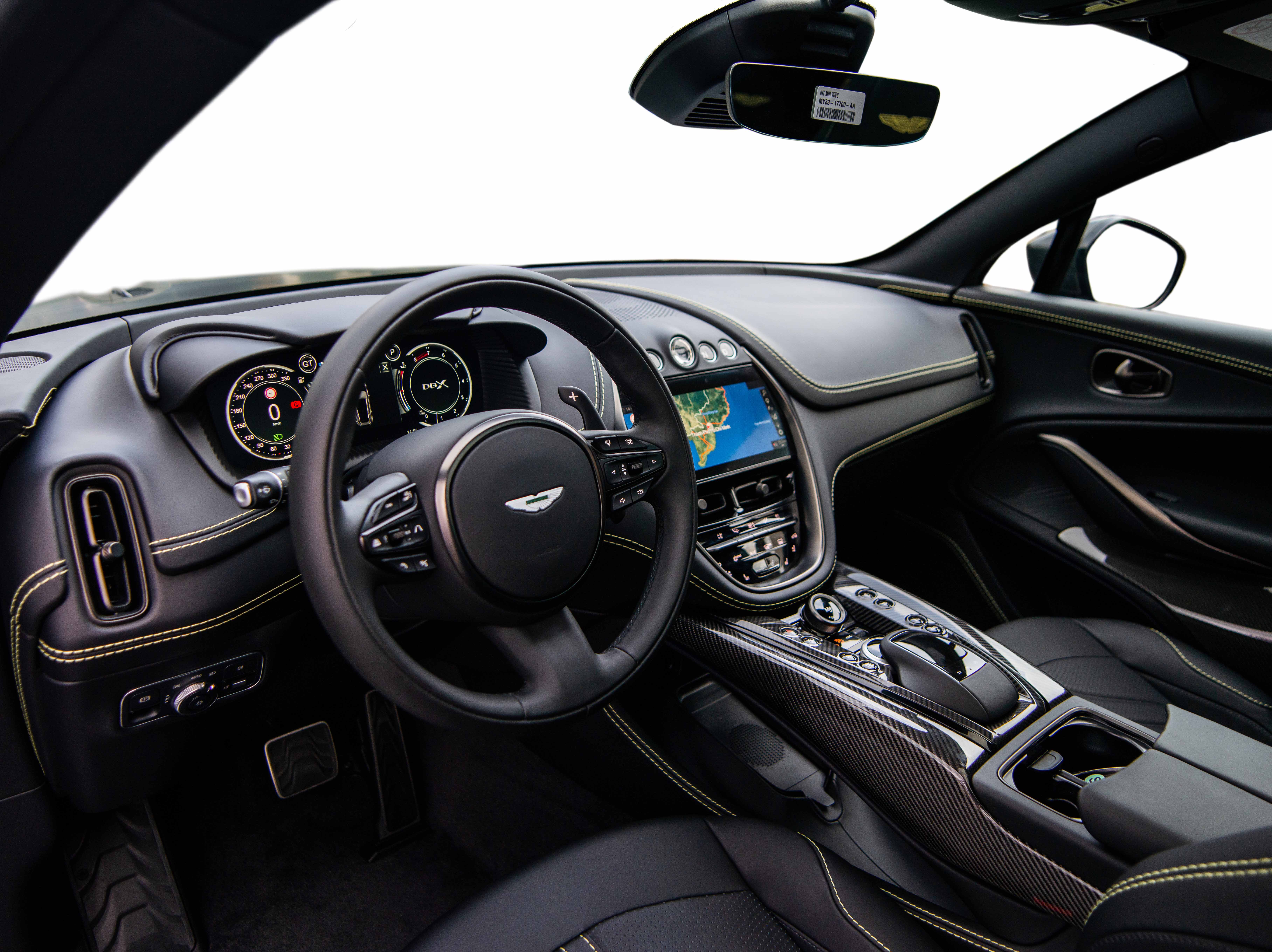 Mẫu SUV hiệu xuất cao Aston Martin DBX707 có giá hơn 21,7 tỷ đồng tại VN Aston Martin DBX707  (6).jpg