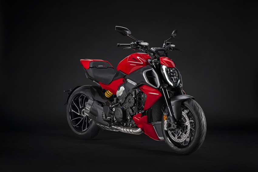 Ducati Diavel V4 'lột xác' hoàn toàn mới, tăng tốc lên 100 km/h chỉ 3 giây Ducati Diavel V4 2023  (3).jpg