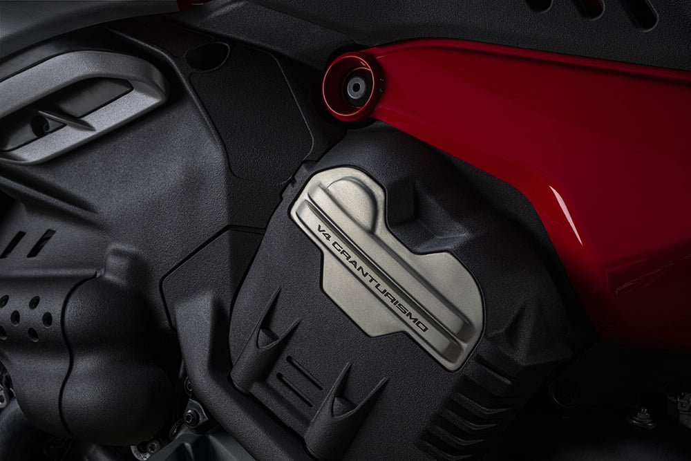 Ducati Diavel V4 'lột xác' hoàn toàn mới, tăng tốc lên 100 km/h chỉ 3 giây Ducati Diavel V4 2023  (1).jpg