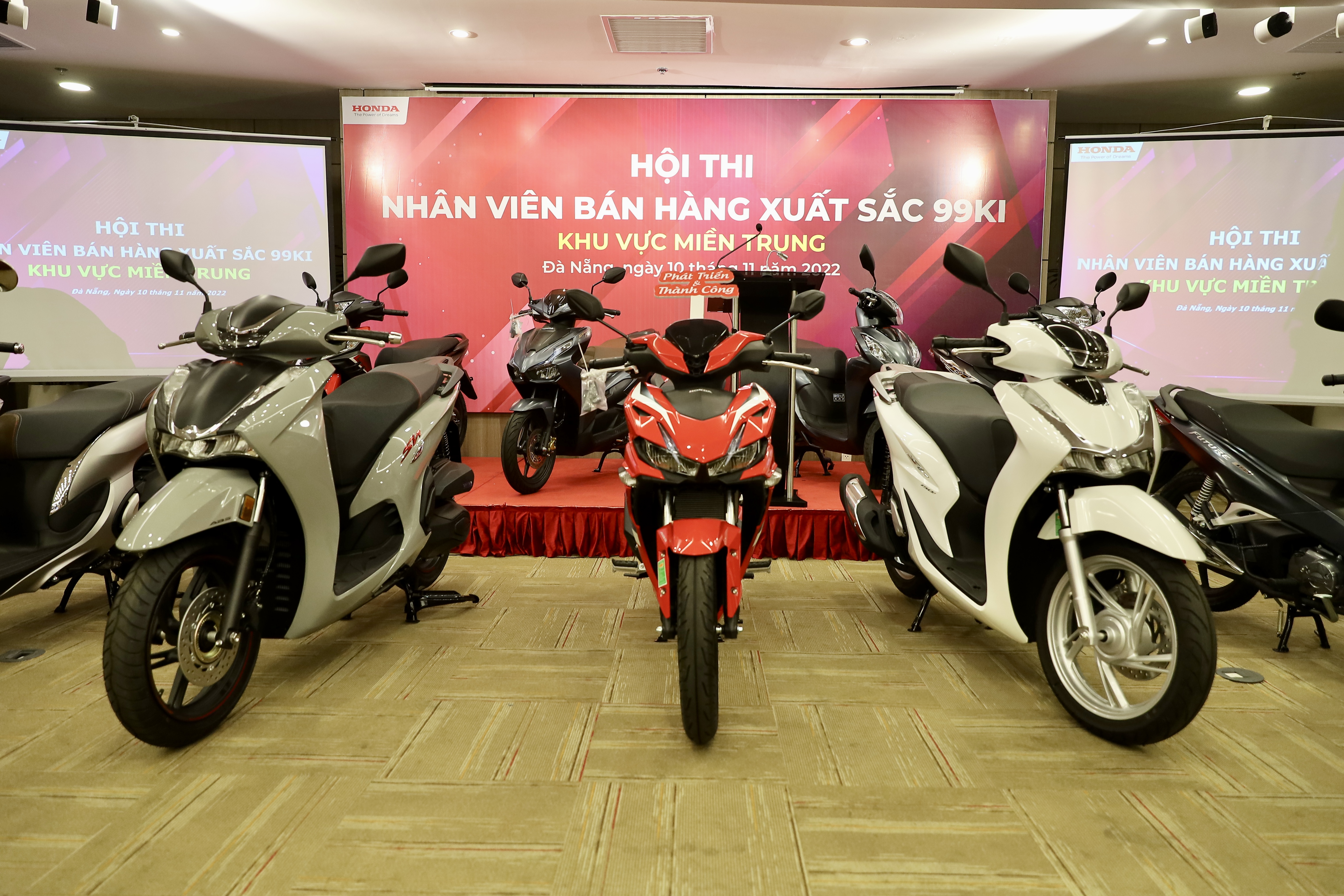 Sôi động vòng thi khu vực hội thi “Nhân viên Bán hàng xuất sắc 2022” của Honda Việt Nam