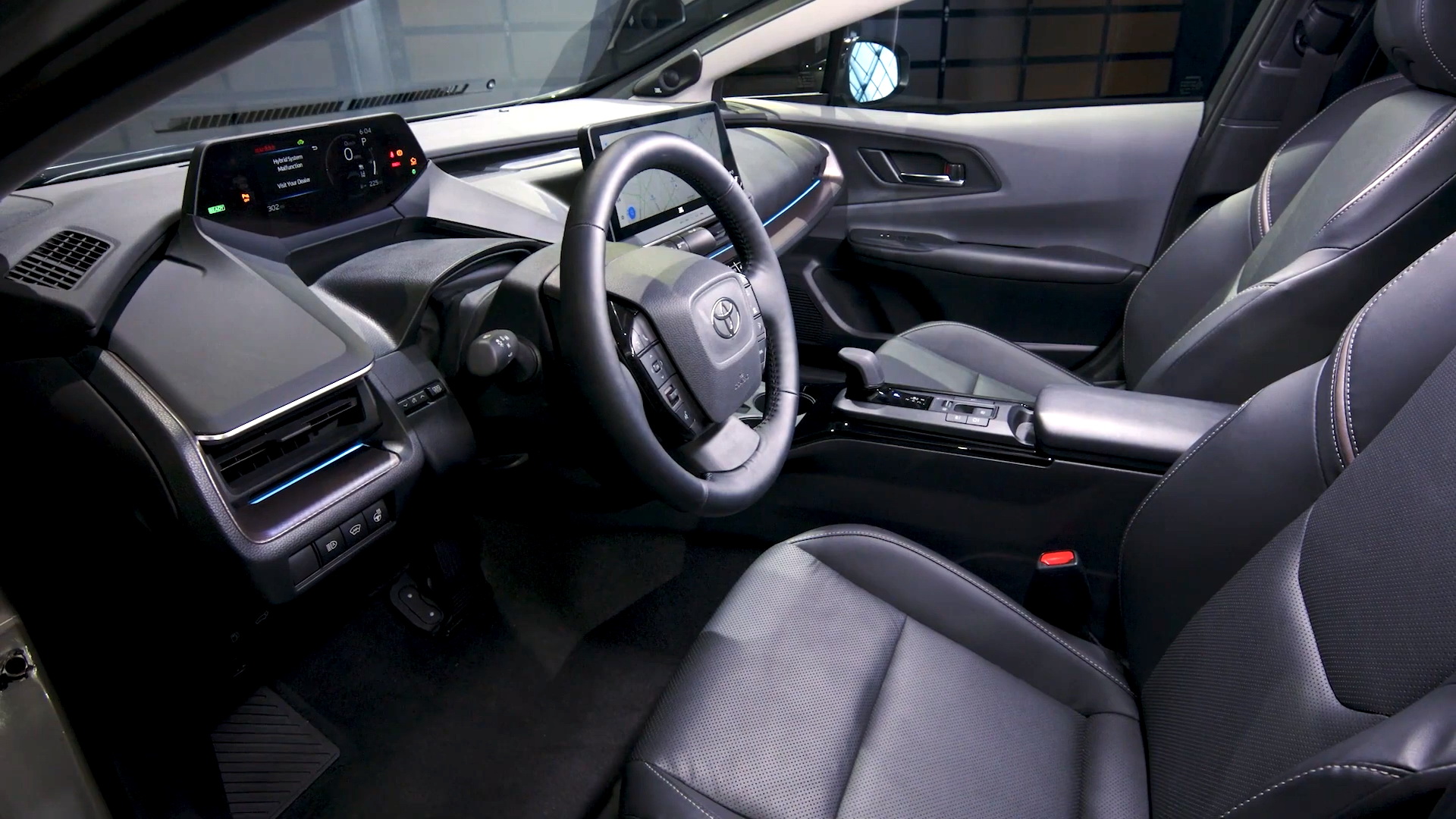 Toyota Prius 2023 ra mắt tại Mỹ với kiểu dáng bóng bẩy, công suất lên đến 220hp 2023-toyota-prius-043.jpg
