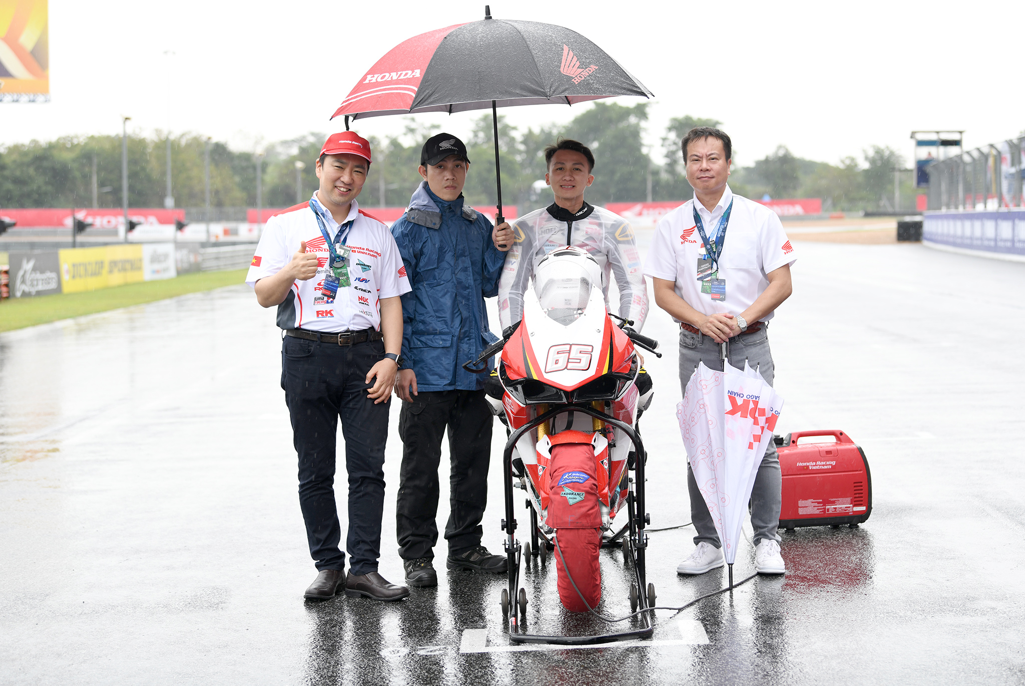 Kết quả Race 2 Chặng 5 ARRC 2022: Nguyễn Đức Thanh có điểm dsc-1099.jpg