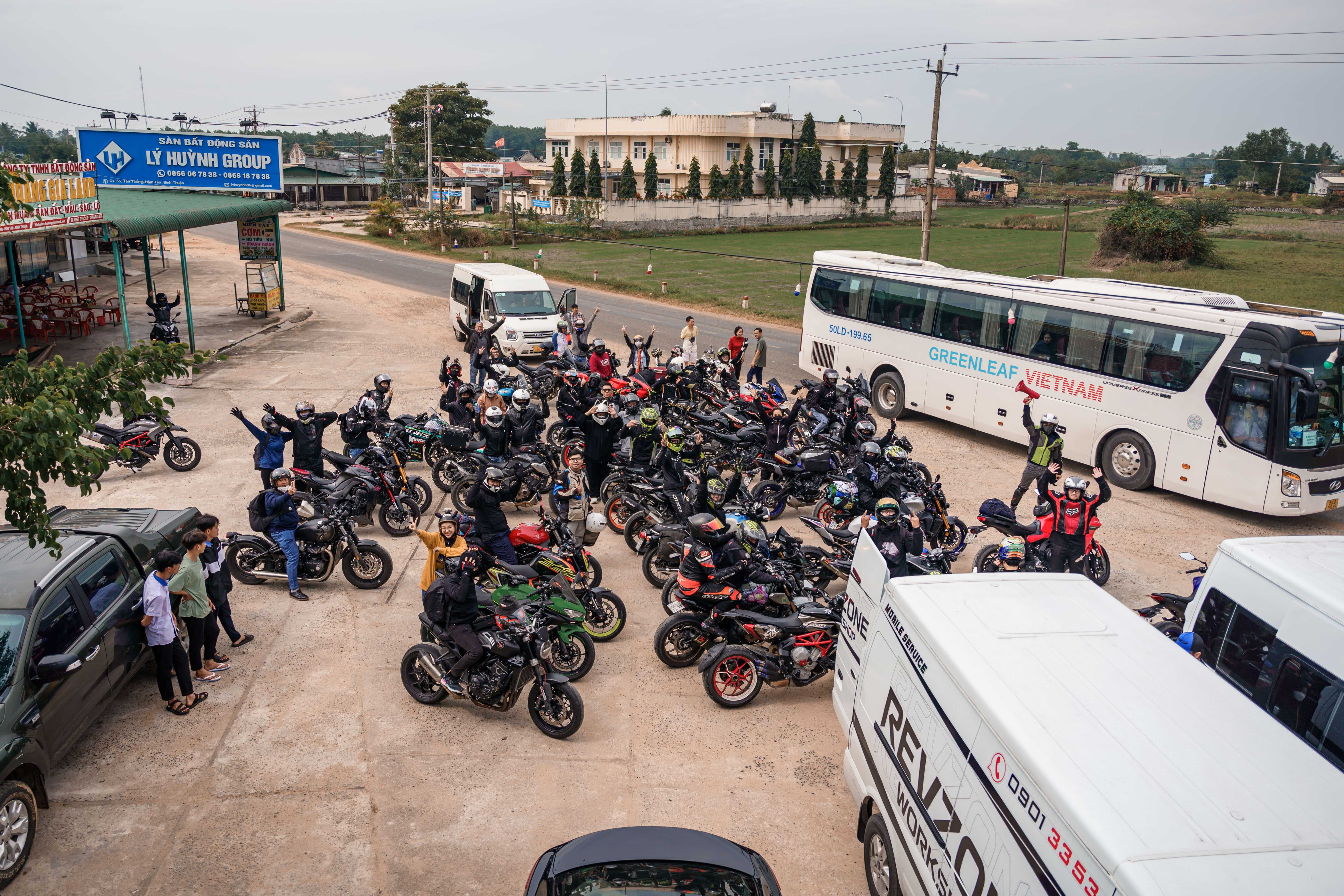 Revzone Phan Thiet Ride: Toàn cảnh hành trình 500km hội ngộ tại Phan Thiết Revzone Phan Thiet Ride (19).jpg