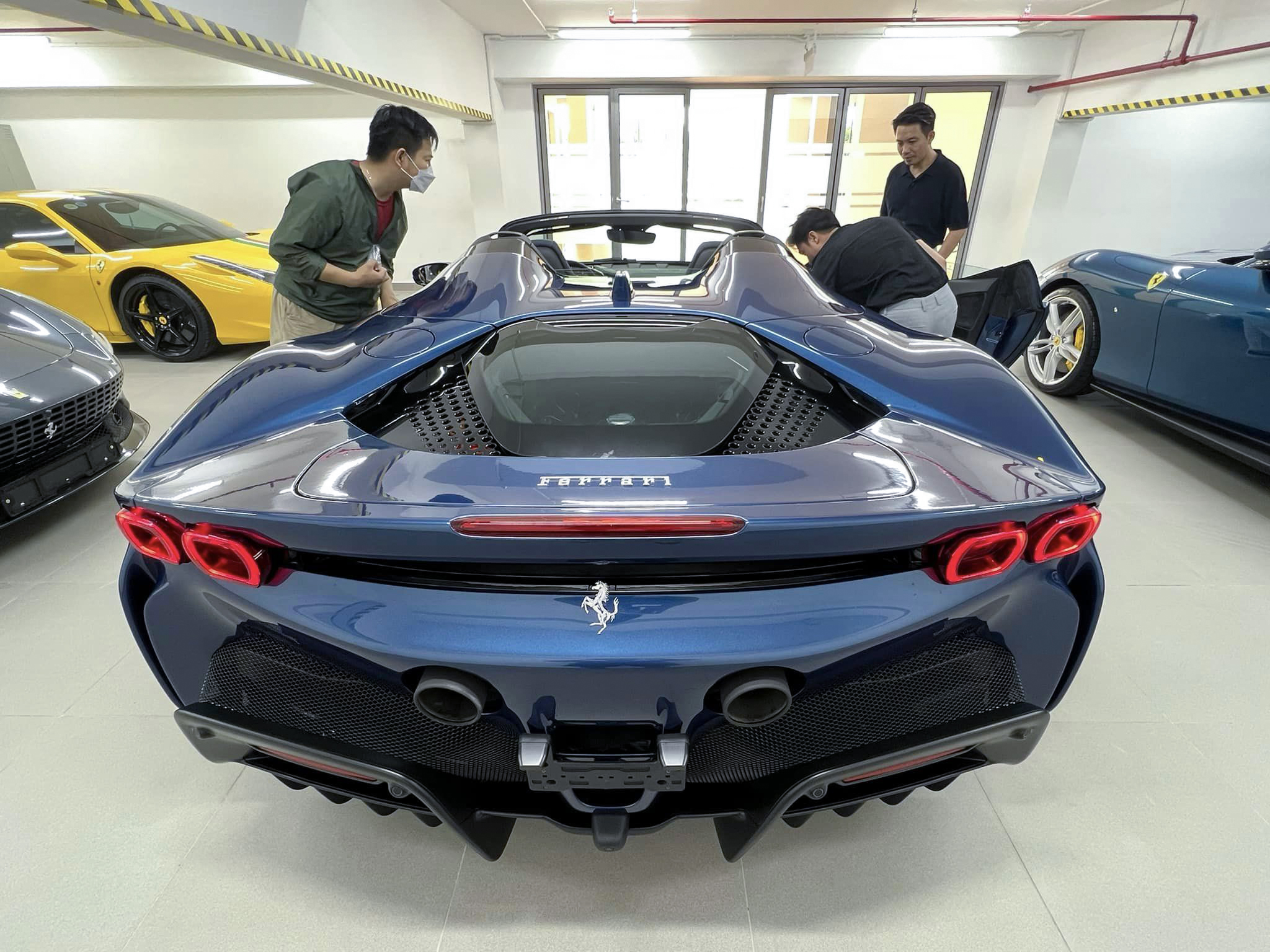 Cường Đô-la mạnh tay chi trên 35 tỷ cho Ferrari SF90 Spider biển trắng đầu tiên tại Việt Nam ferrar-sf90-spider-cuong-dola-ra-bien-autodaily-4.jpg