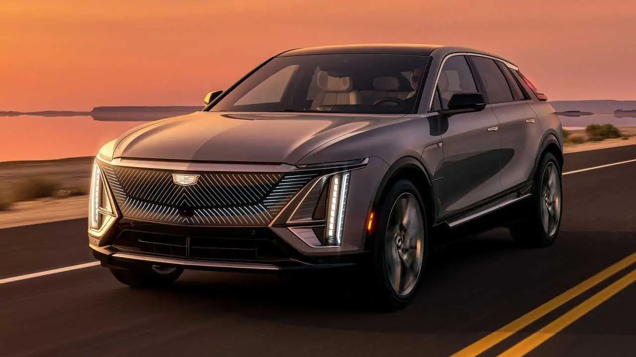 Cadillac Lyriq 2024 giảm giá bán, khởi điểm từ khoảng 60.000 USD