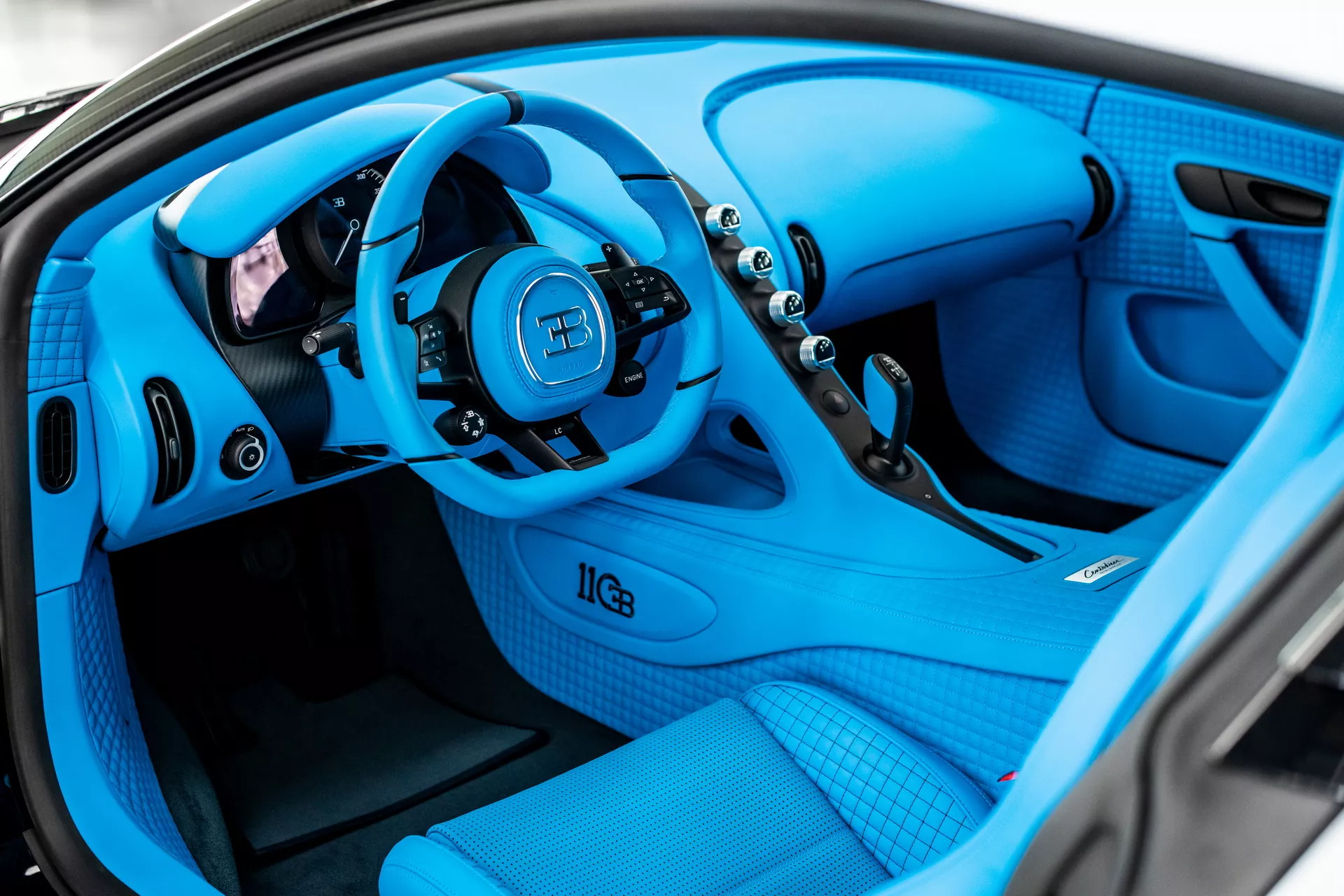 Siêu xe triệu đô Bugatti Centodieci cuối cùng được giao đến tay khách hàng bugatti-centodieci-last-example-6.webp