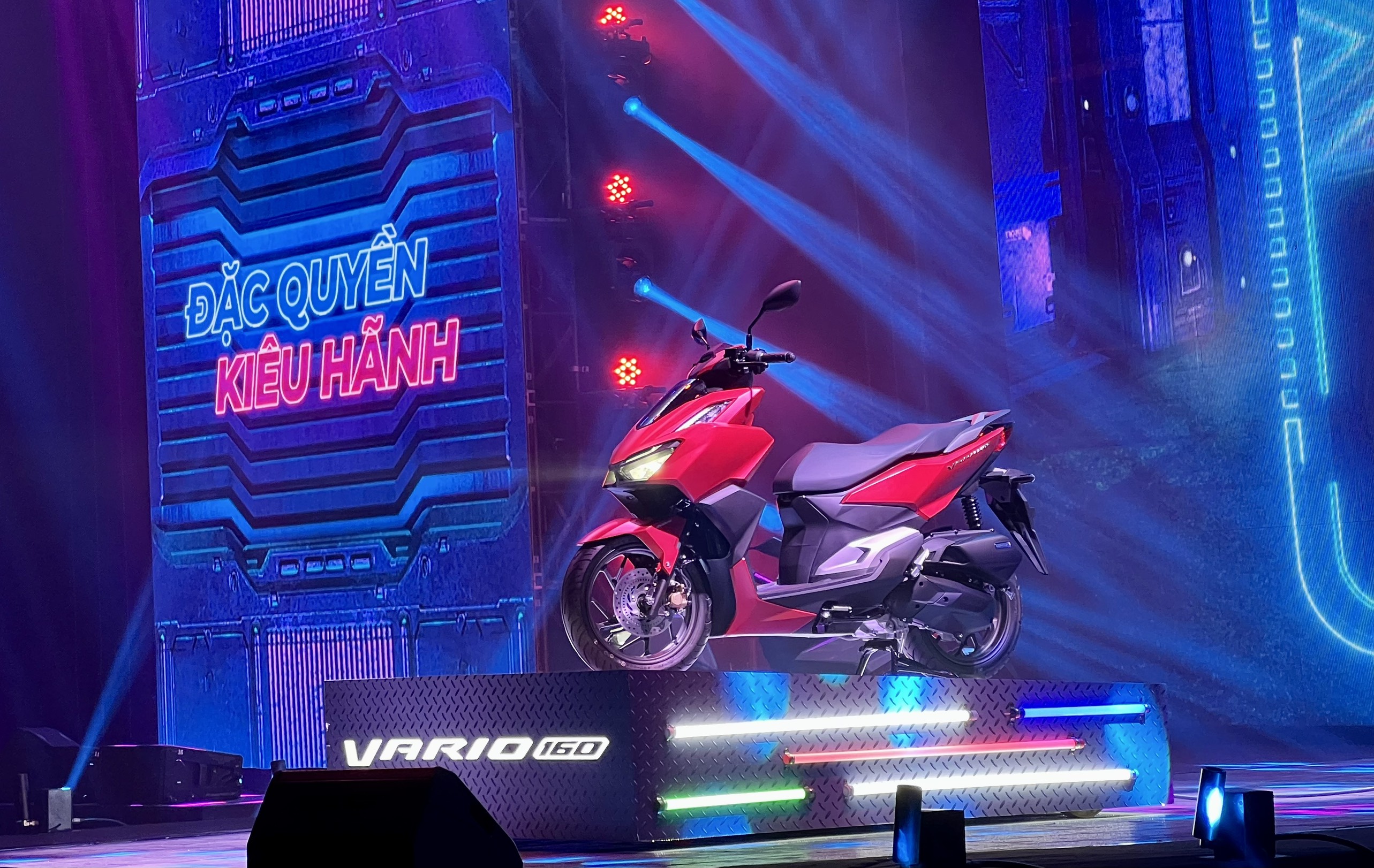 honda-vario-1.jpg