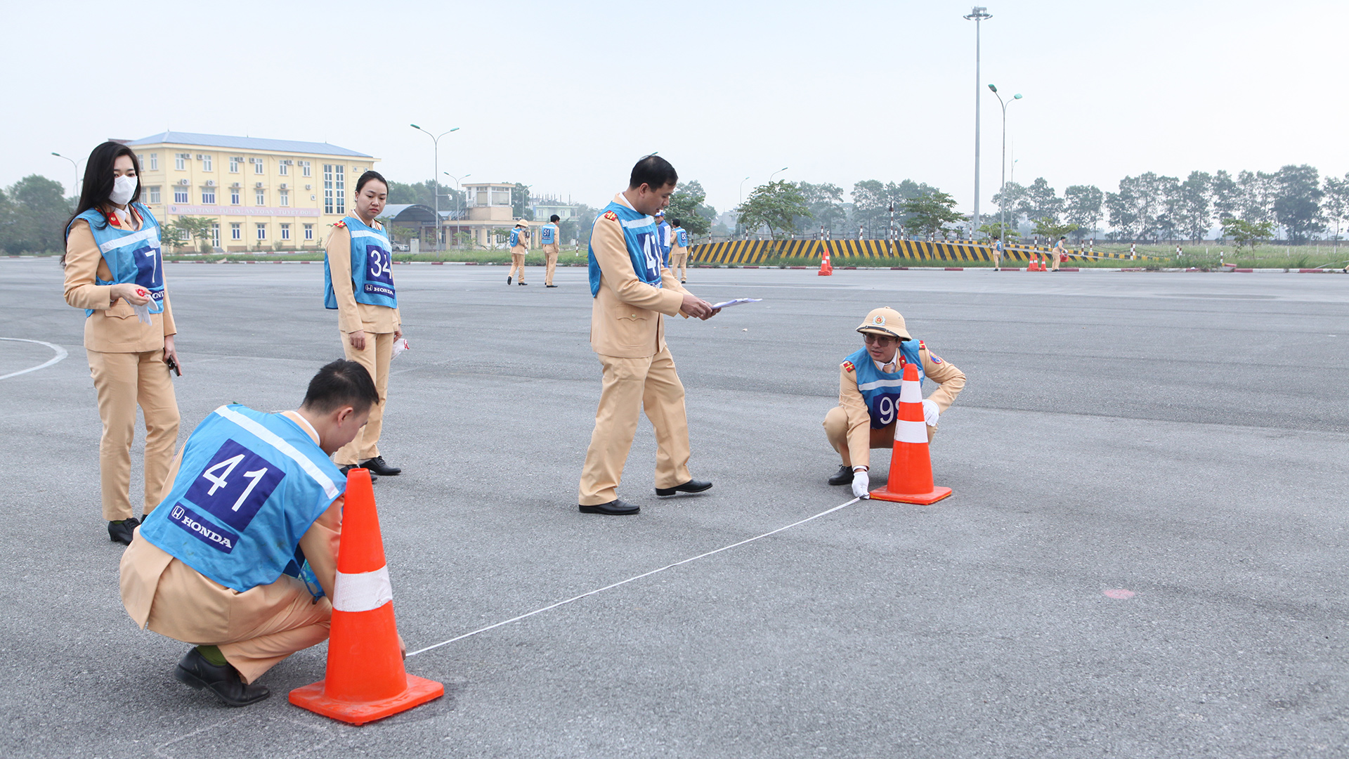 Honda Việt Nam triển khai thành công chương trình tập huấn lái xe an toàn cho Hướng dẫn viên Cục Cảnh sát giao thông năm 2022 atgt-2.jpg