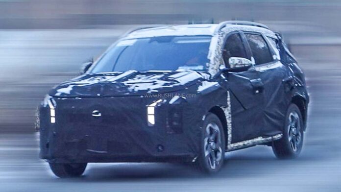 Hyundai Tucson Facelift 2024 lộ diện với thiết kế lấy cảm hứng từ Palisade 2024-hyundai-tucson-facelift-spied-testing-first-launch-1-696x392.jpg