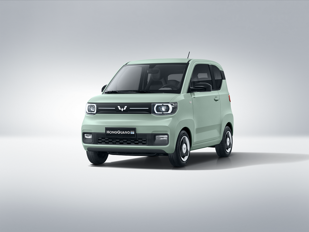 05-wuling-hongguang-miniev-mau-avocado-green.png