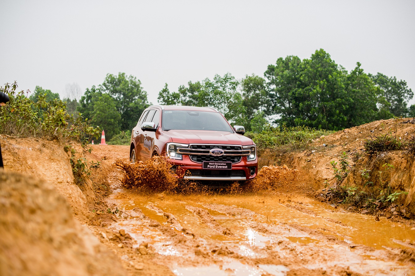 Ford Việt Nam khởi động chương trình hướng dẫn lái xe đường địa hình