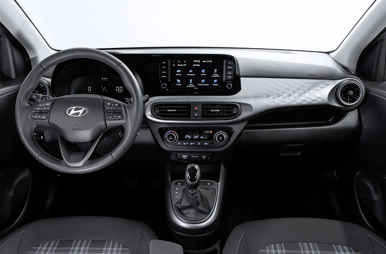 Hyundai i10 2023 chính thức trình làng, tinh chỉnh thiết kế hyundai-i10-2023-3.jpg