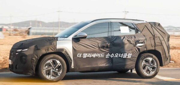 2023-hyundai-tucson-facelift-spied-new-6-600x284.jpg